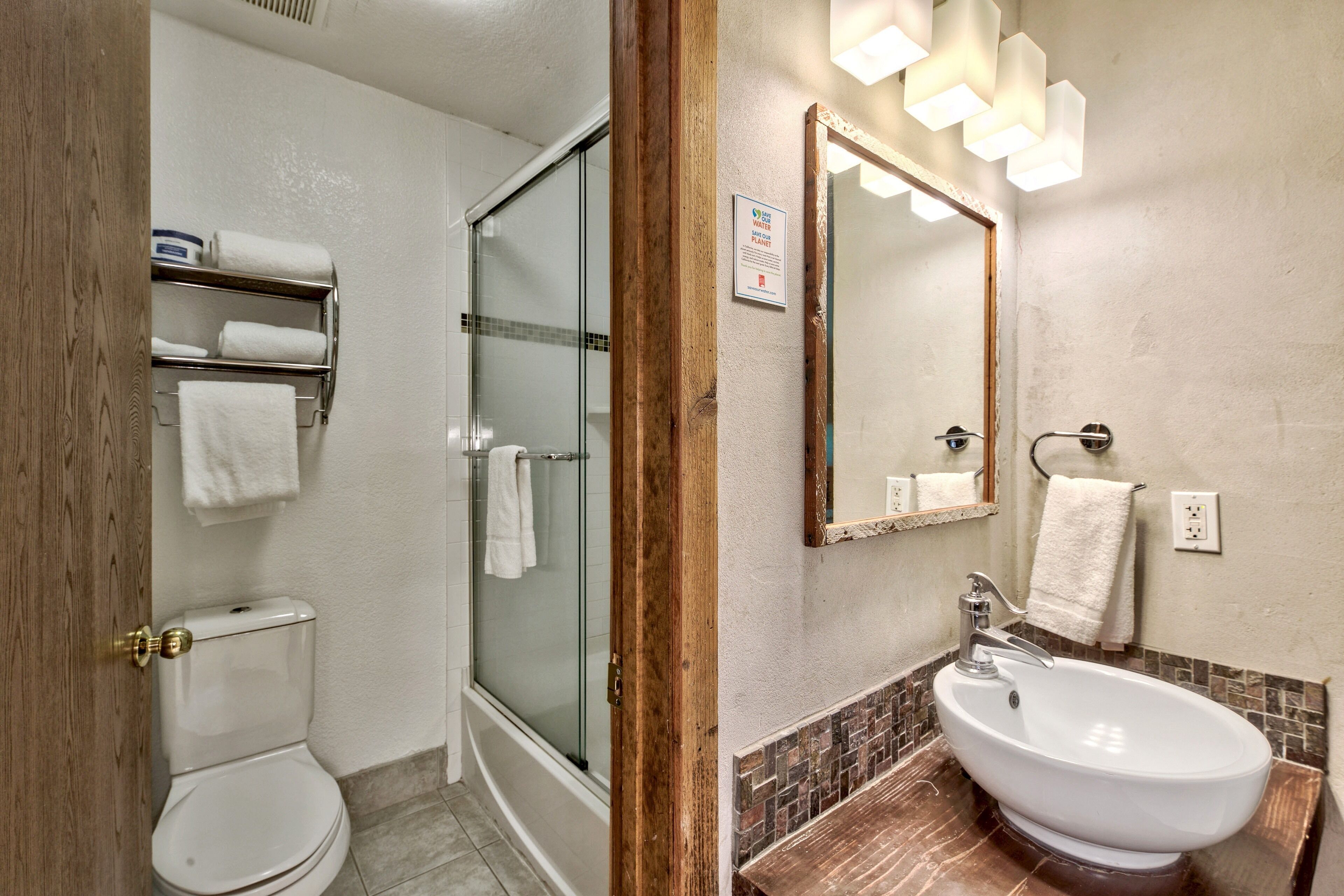 Tahoe Blue Hotel