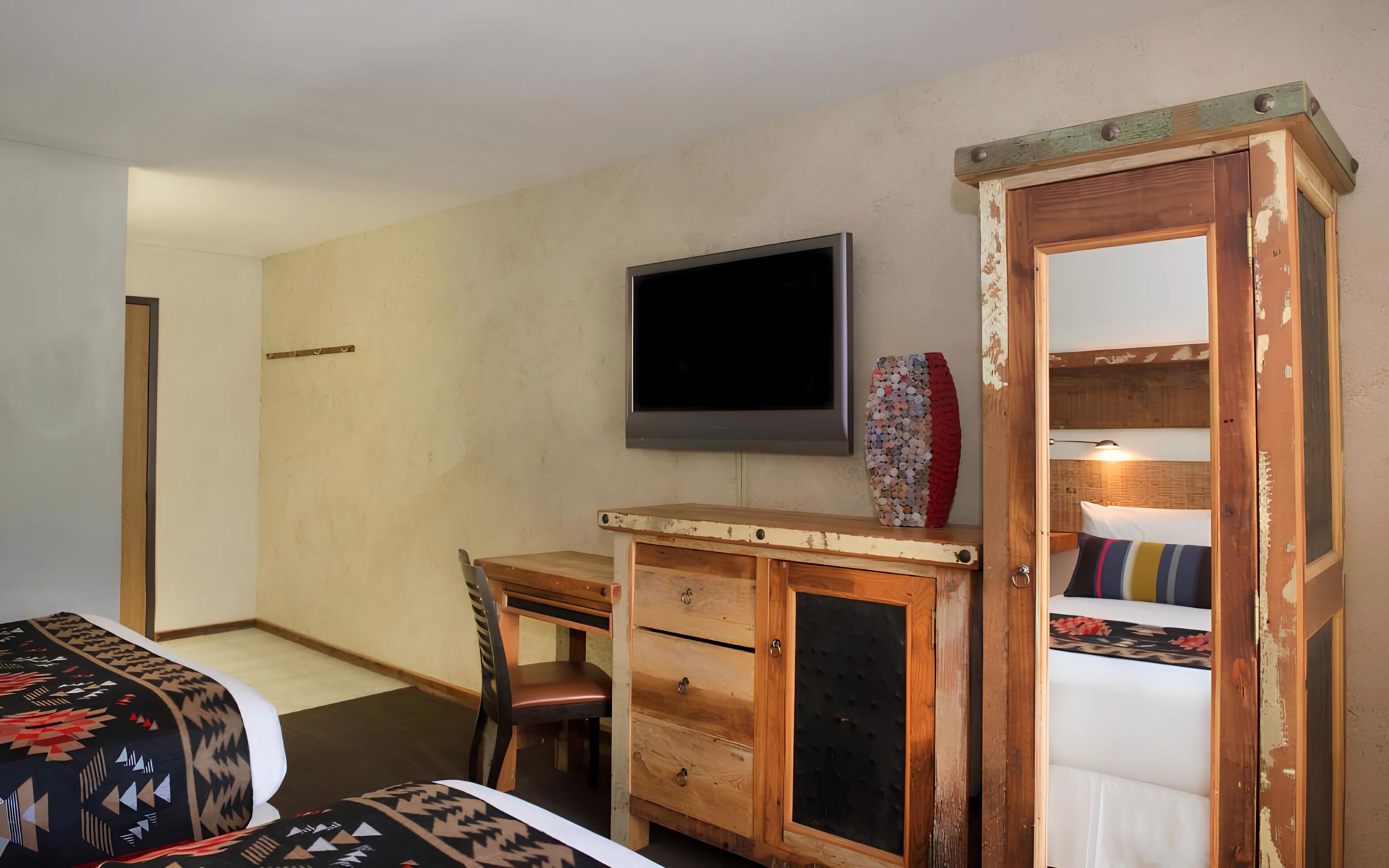 Tahoe Blue Hotel