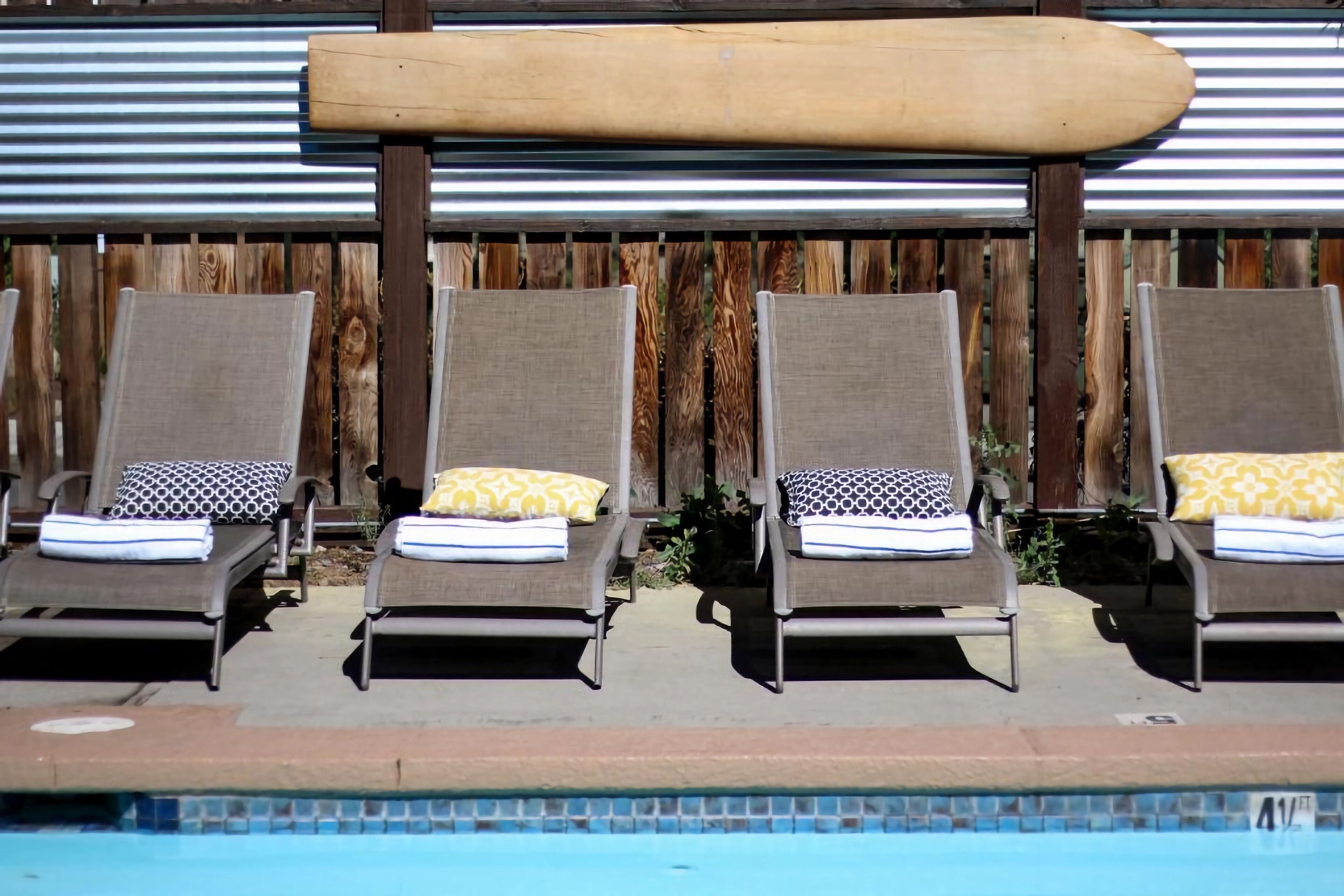 Tahoe Blue Hotel
