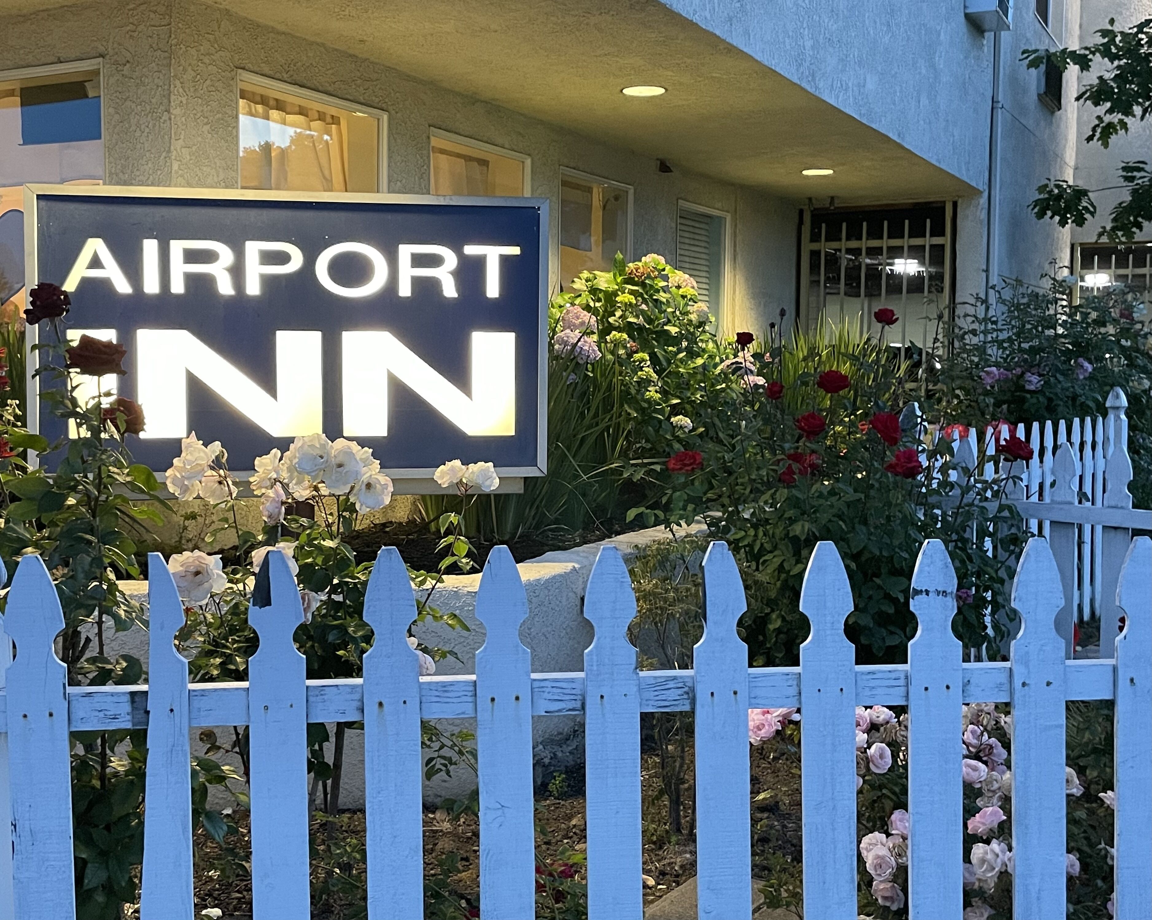 Airport Inn