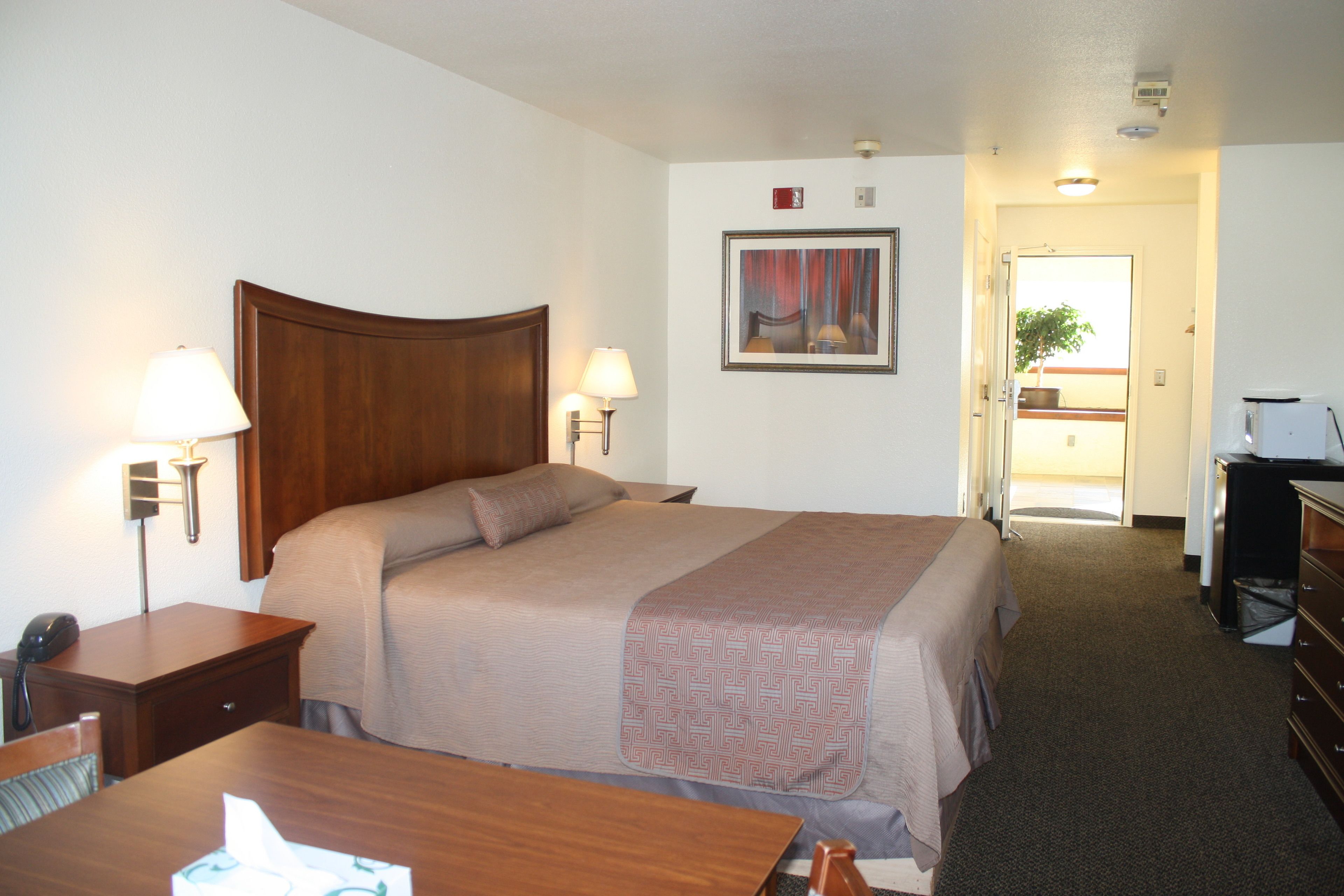 Airport Inn