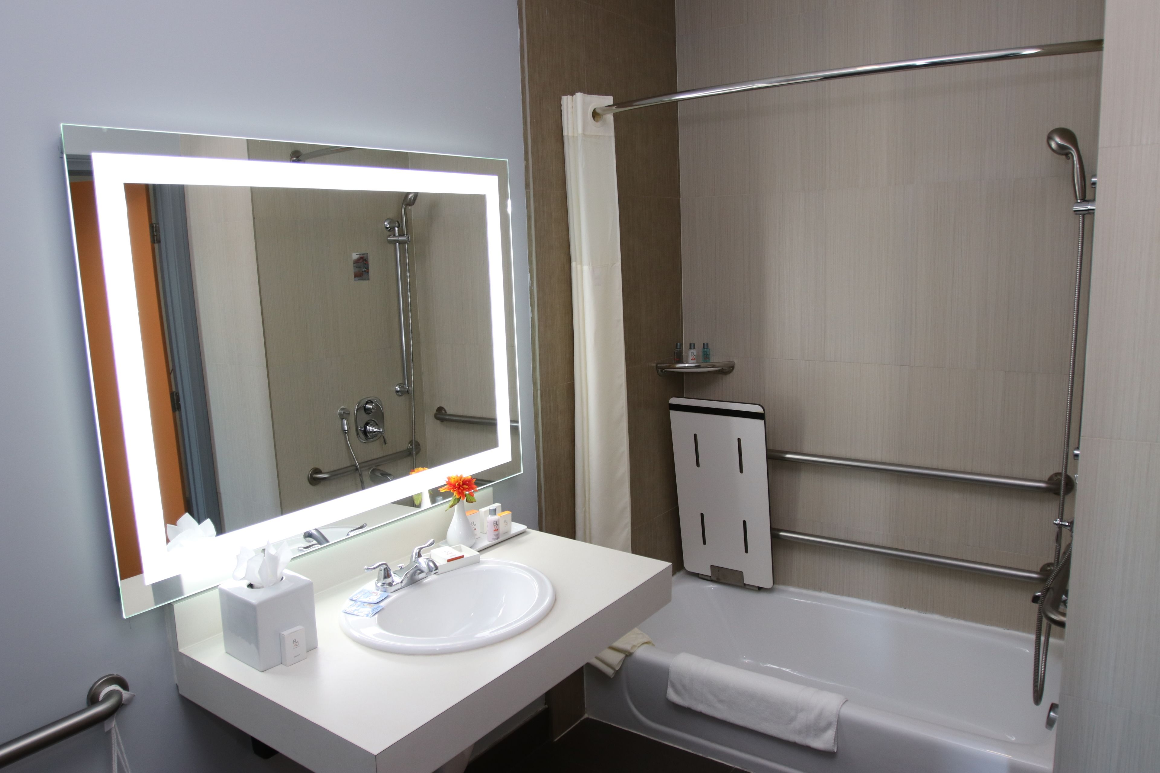 BLVD Hotel and Studios Universal-Hollywood Ascend Hotel Collection