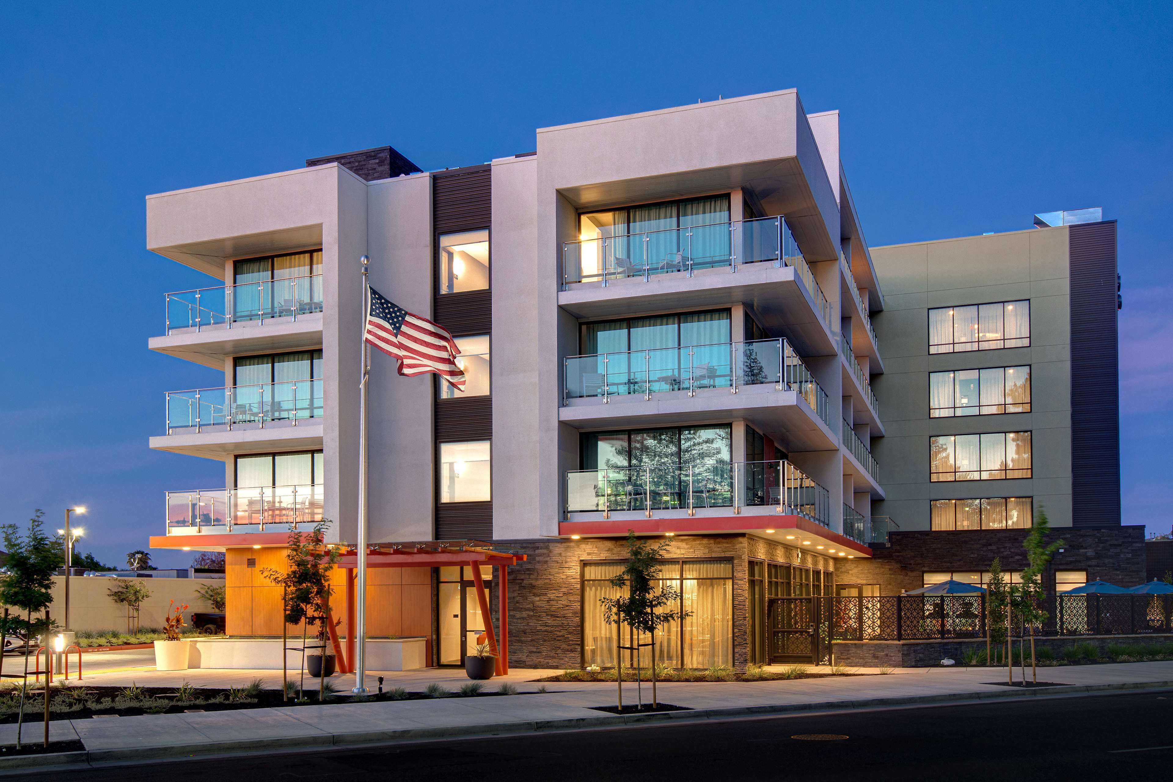 Hampton Inn & Suites Sunnyvale Silicon Valley