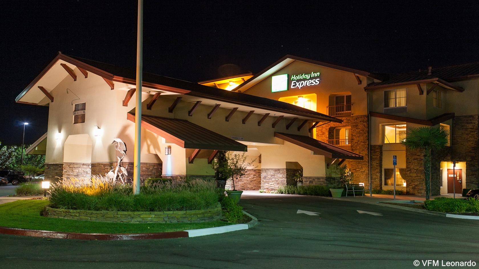 Holiday Inn Express & Suites Turlock - Highway 99