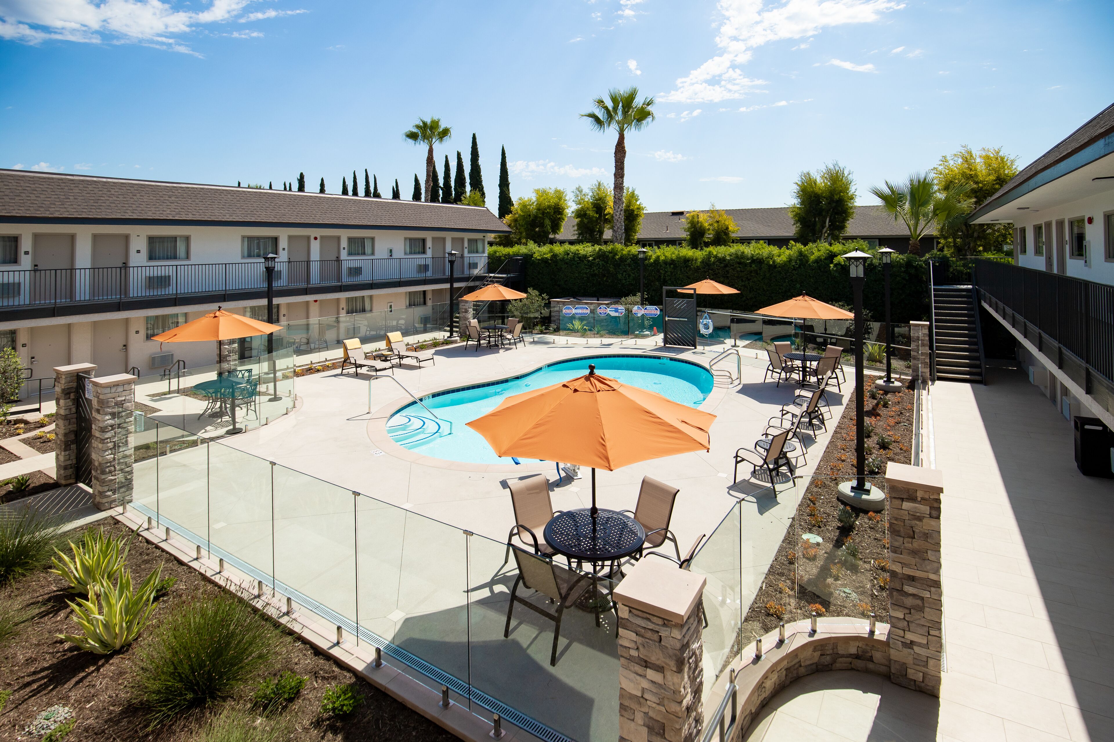 Orange Grove Inn