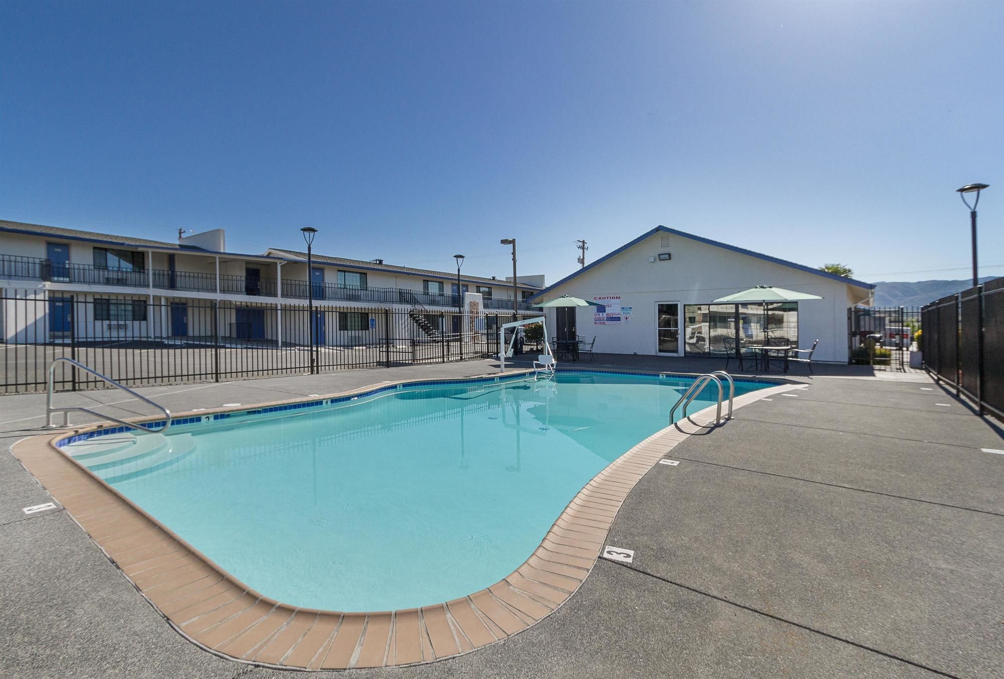 Motel 6 Ukiah