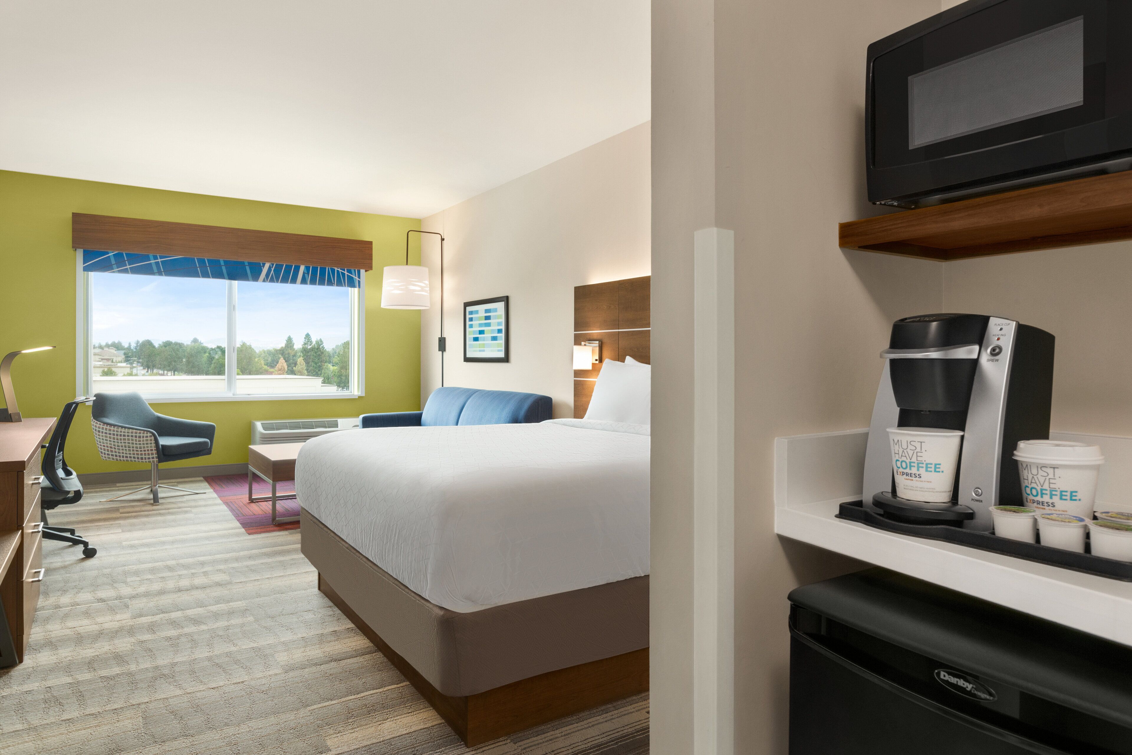 Holiday Inn Express & Suites Ukiah