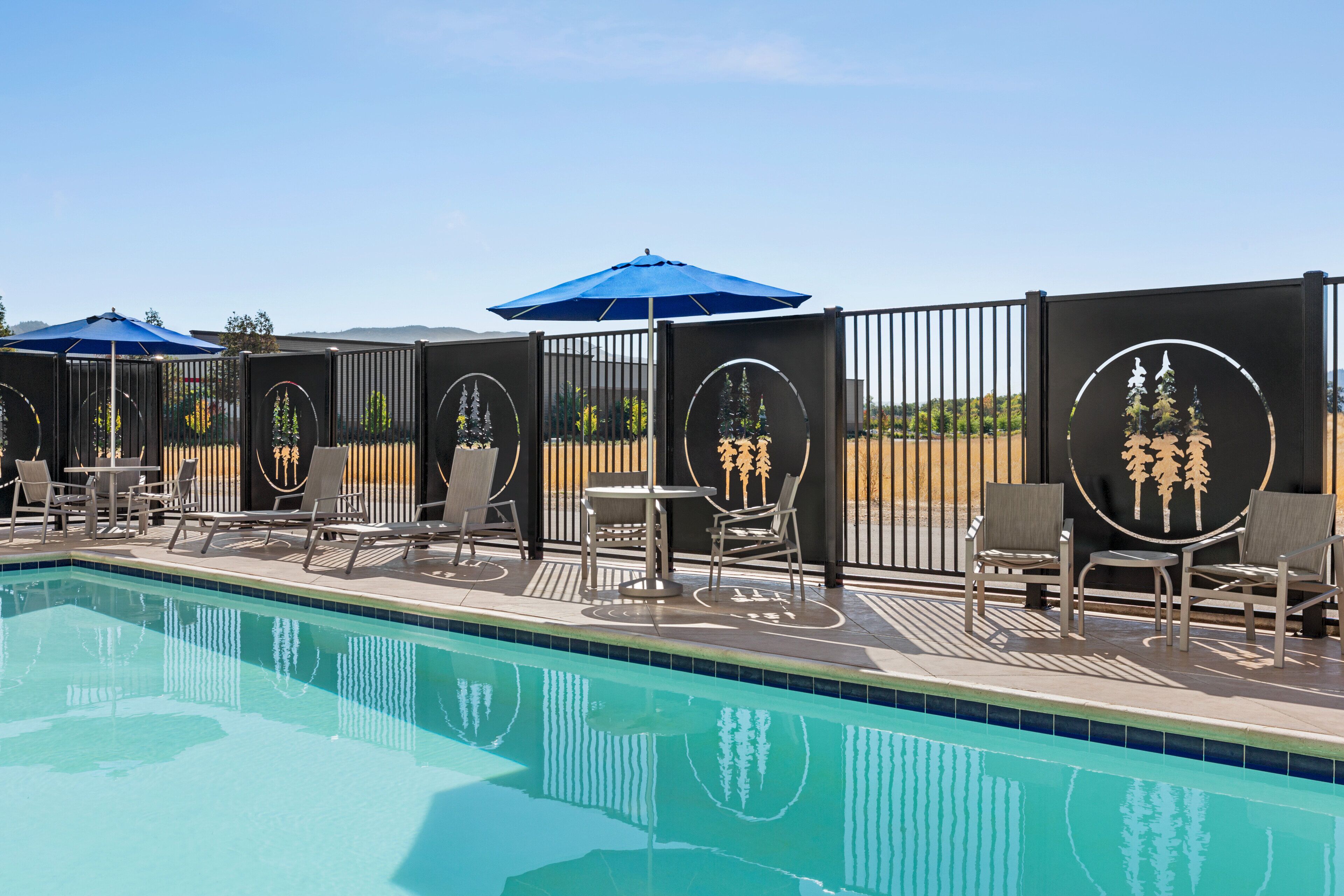 Holiday Inn Express & Suites Ukiah