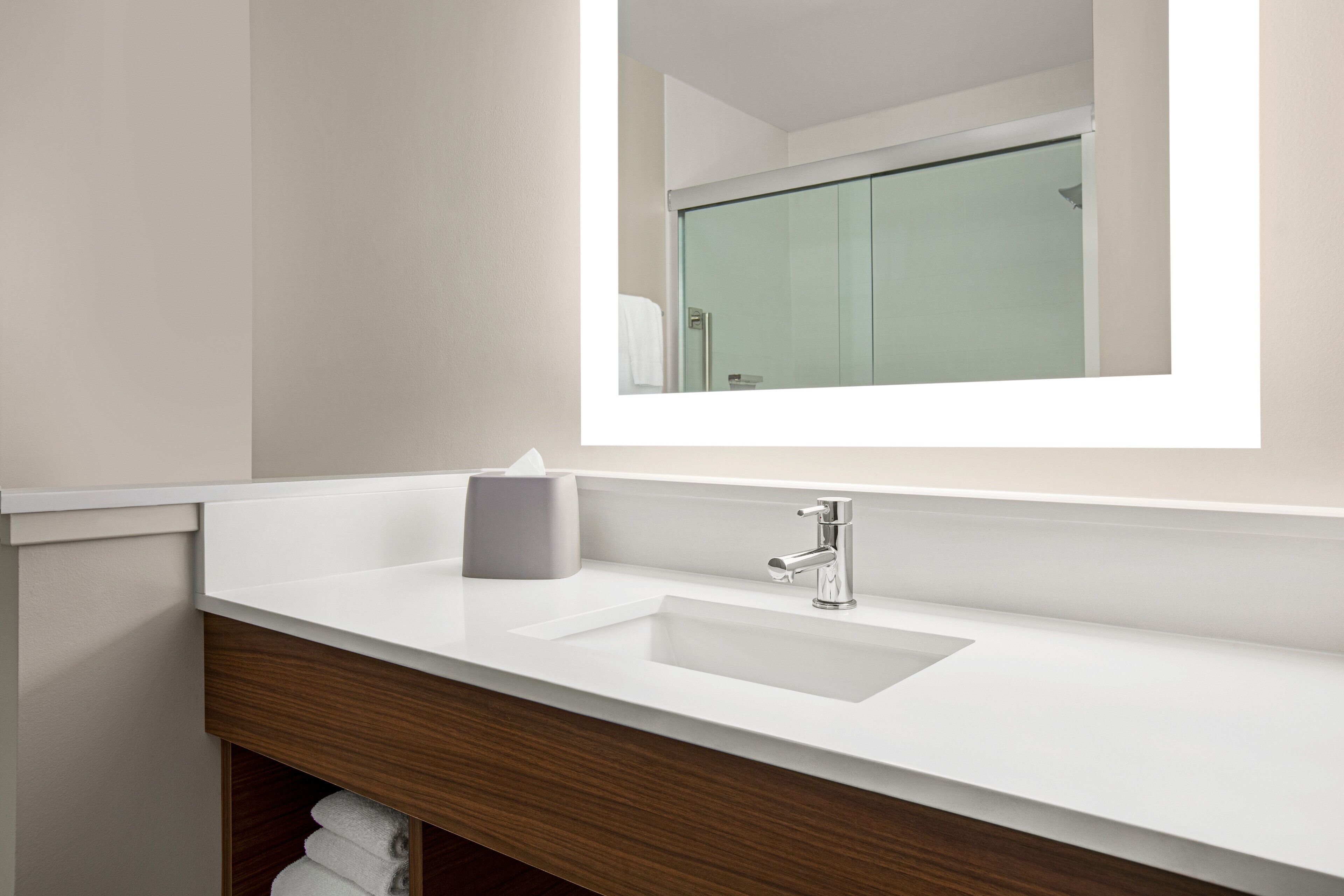 Holiday Inn Express & Suites Ukiah