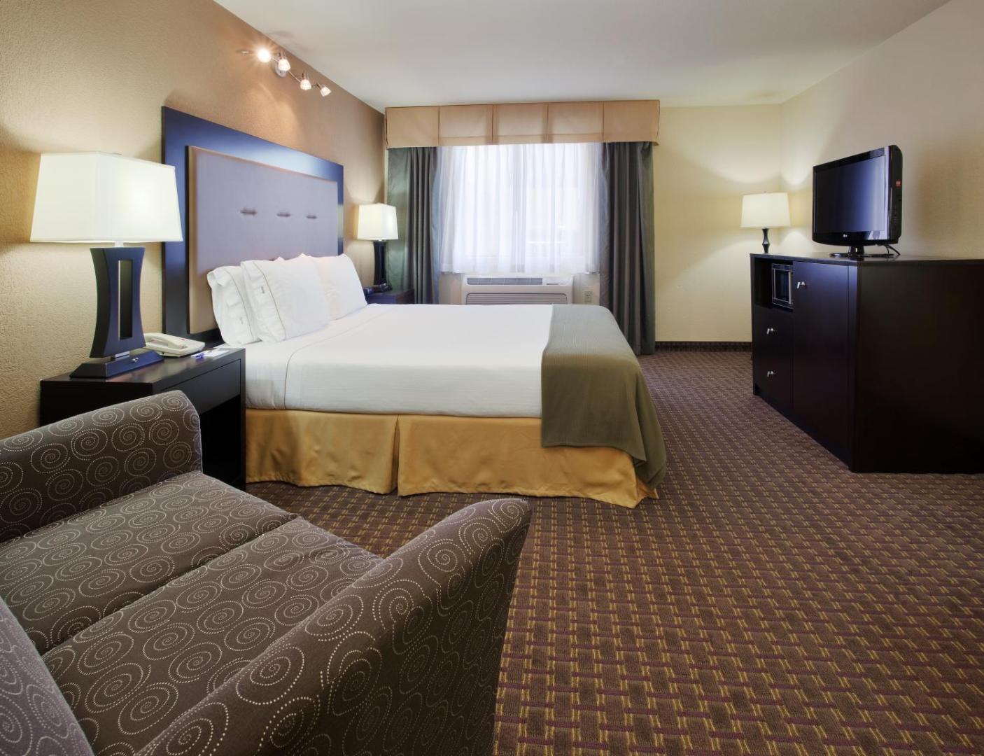 Holiday Inn Express Union City - San Jose