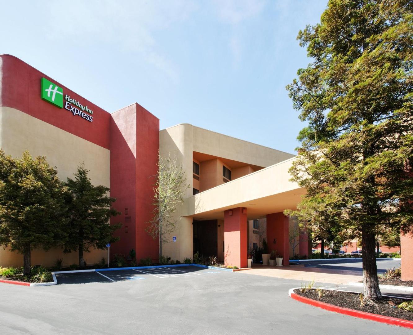 Holiday Inn Express Union City - San Jose
