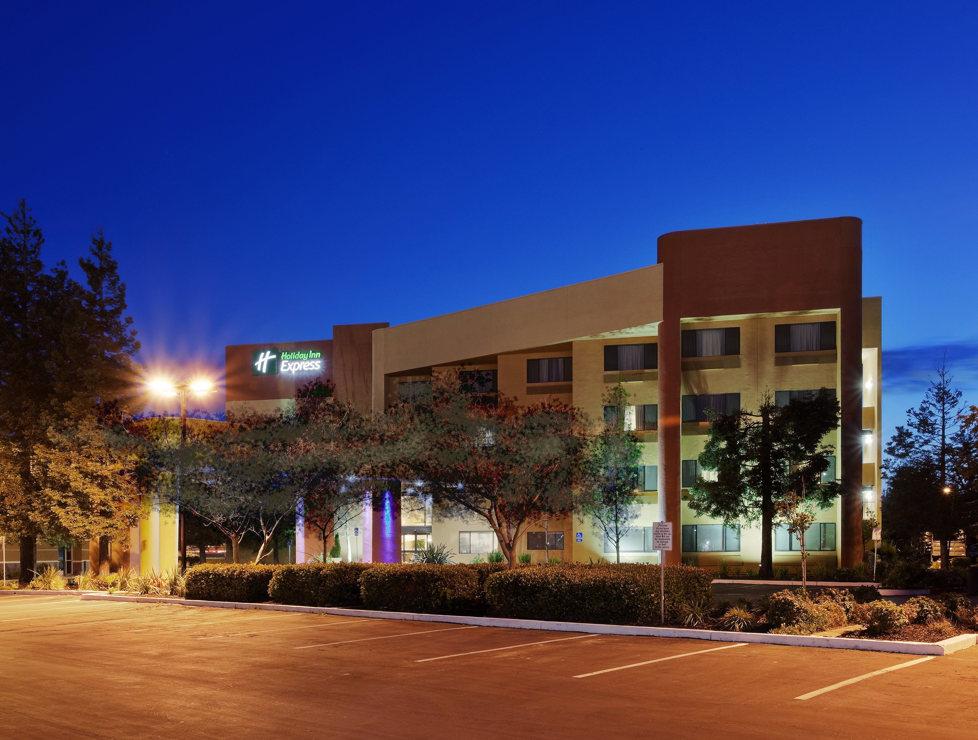 Holiday Inn Express Union City - San Jose