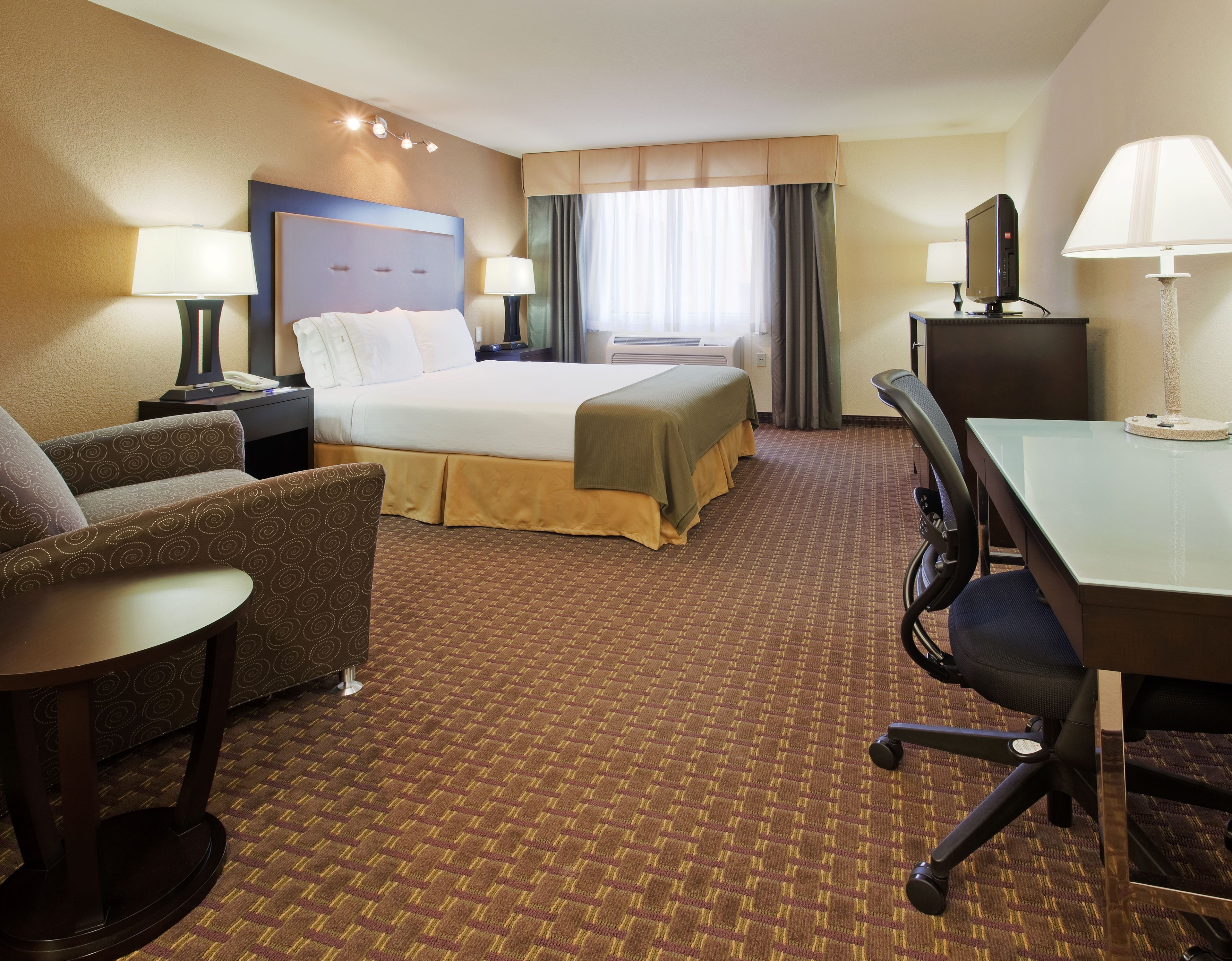 Holiday Inn Express Union City - San Jose