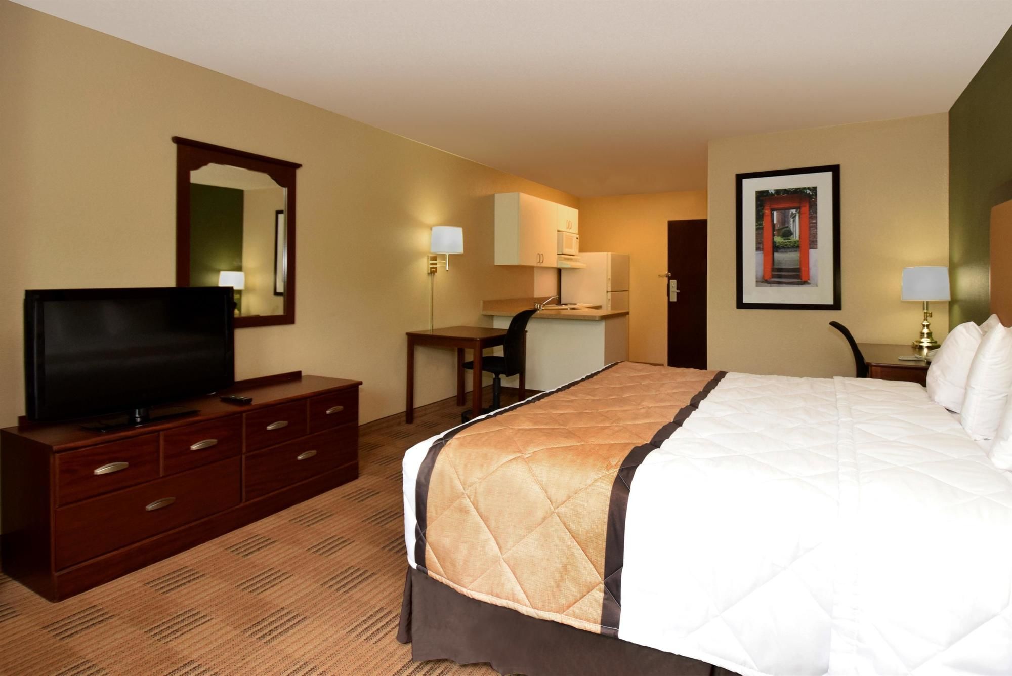 Extended Stay America Los Angeles Valencia