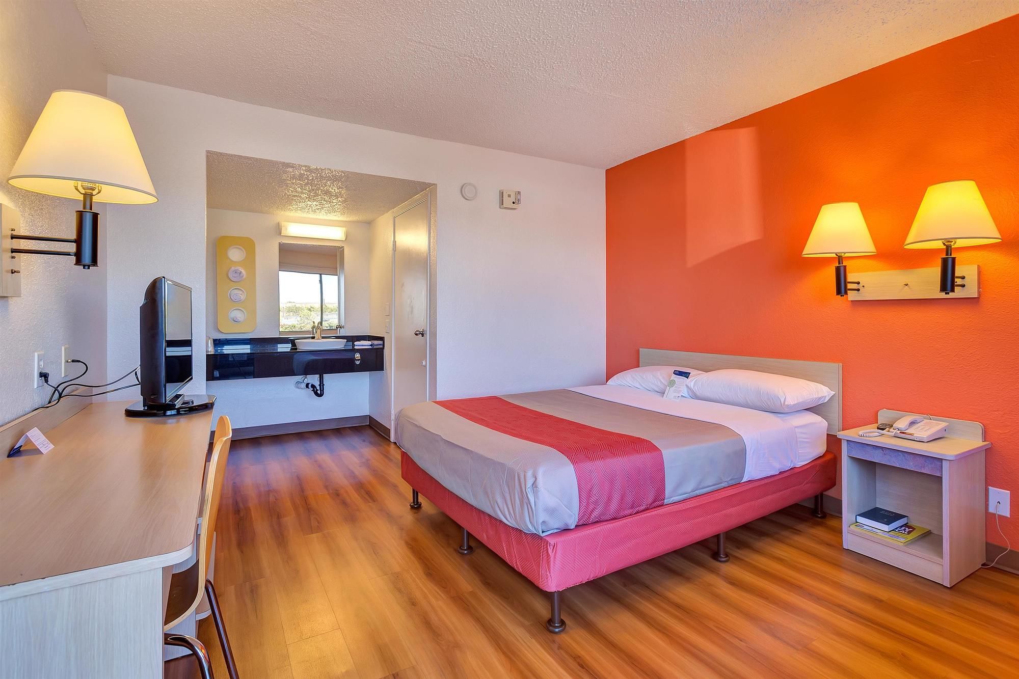 Motel 6 Vallejo Six Flags West