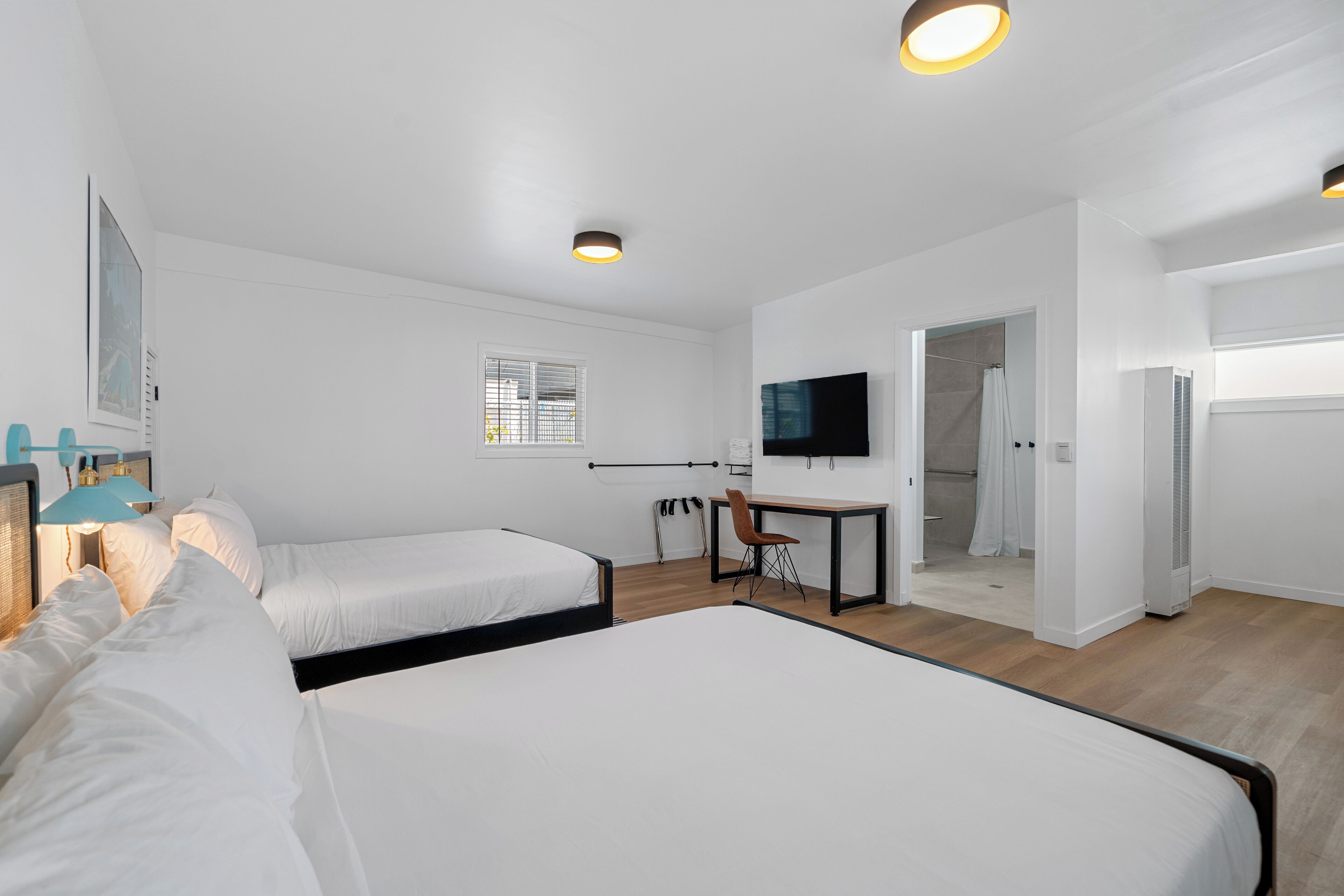 Aliza Hotel