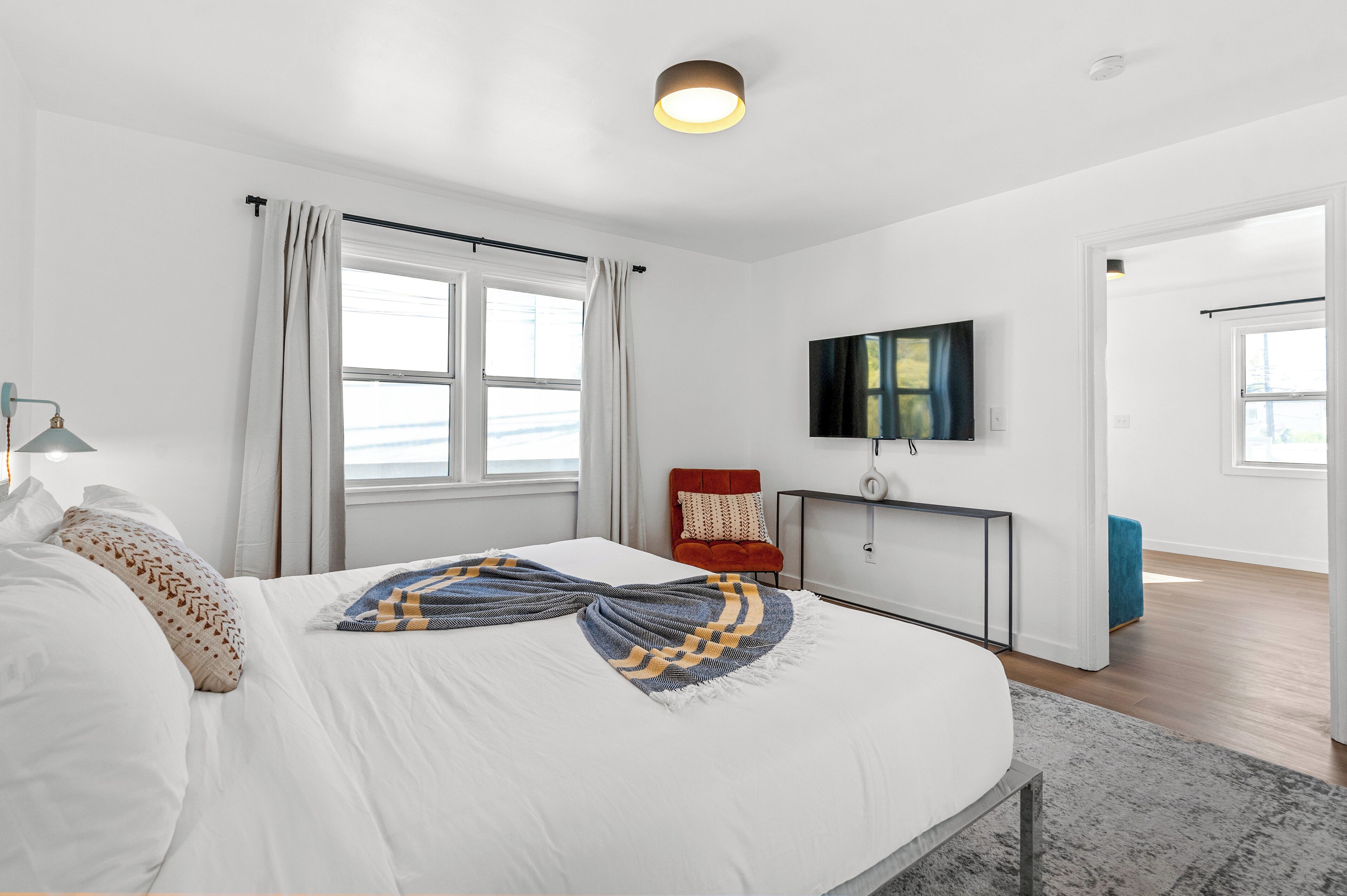 Aliza Hotel