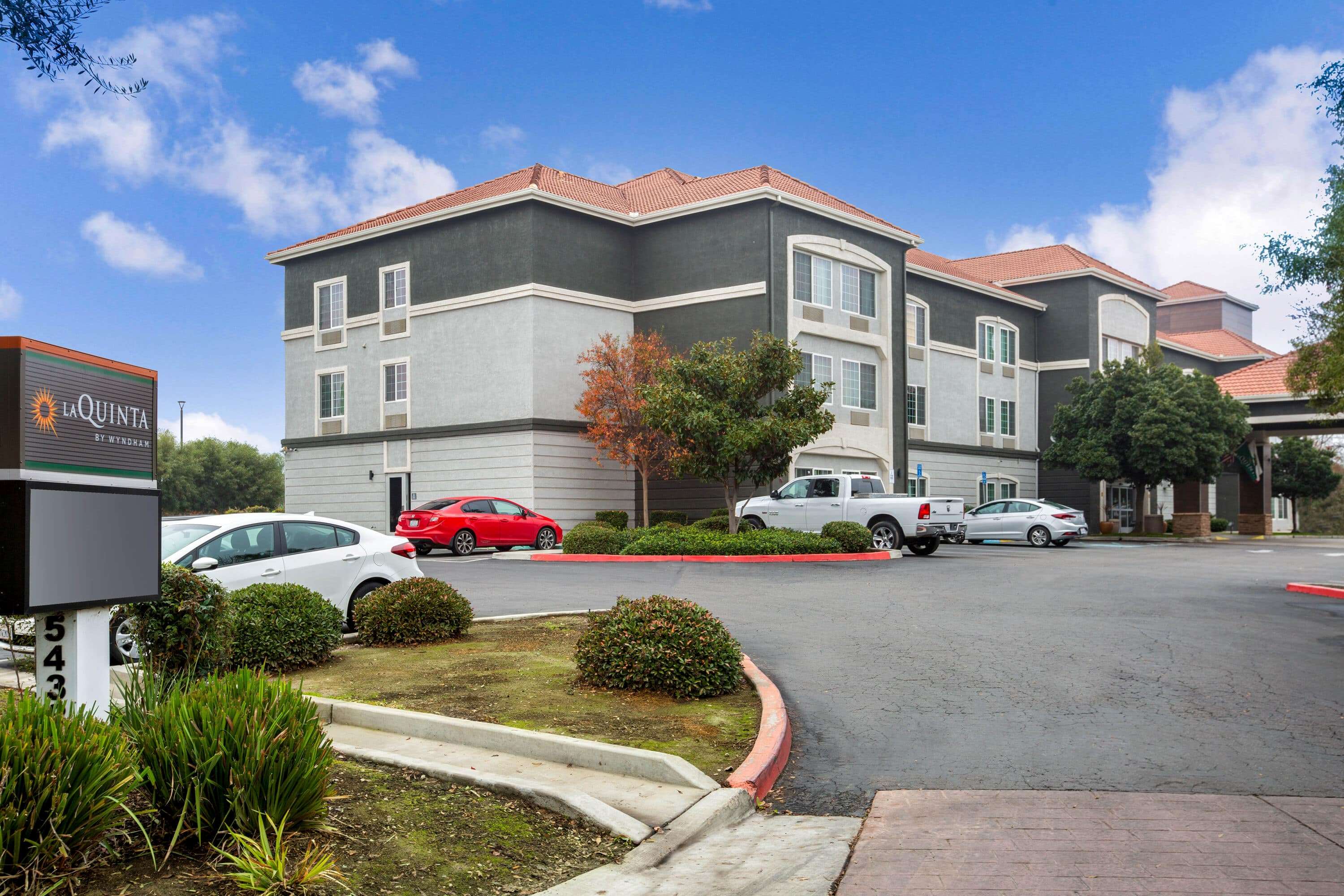 La Quinta Inn & Suites by Wyndham Visalia/Sequoia Gateway