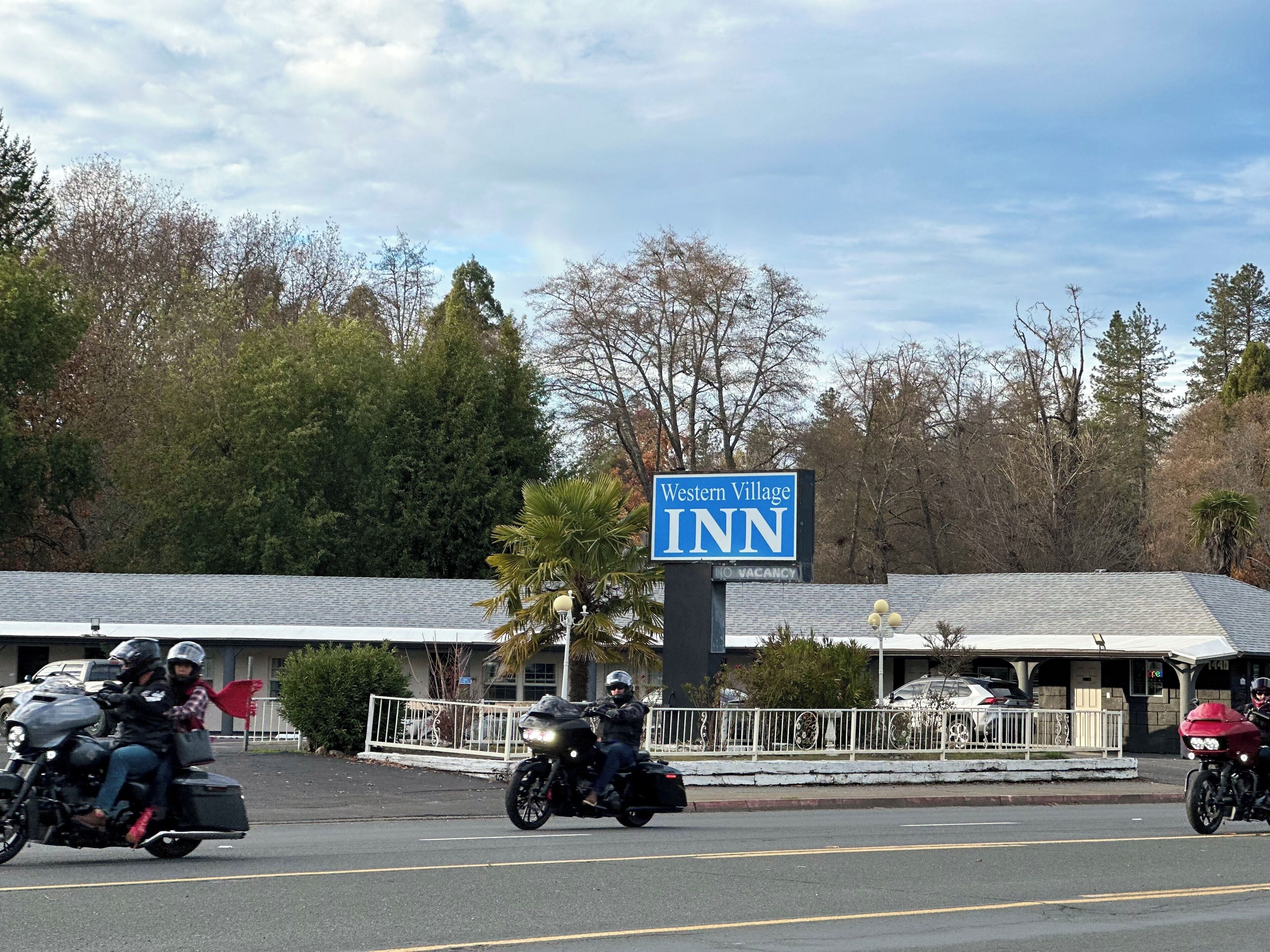 Western Village Inn