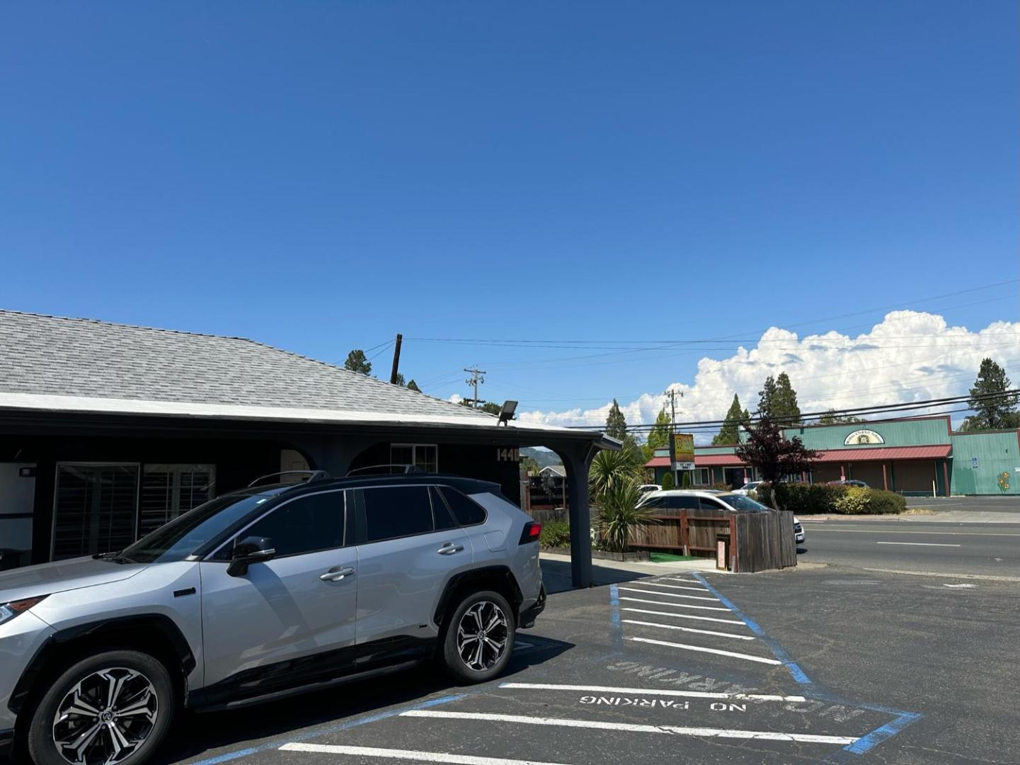 Western Village Inn