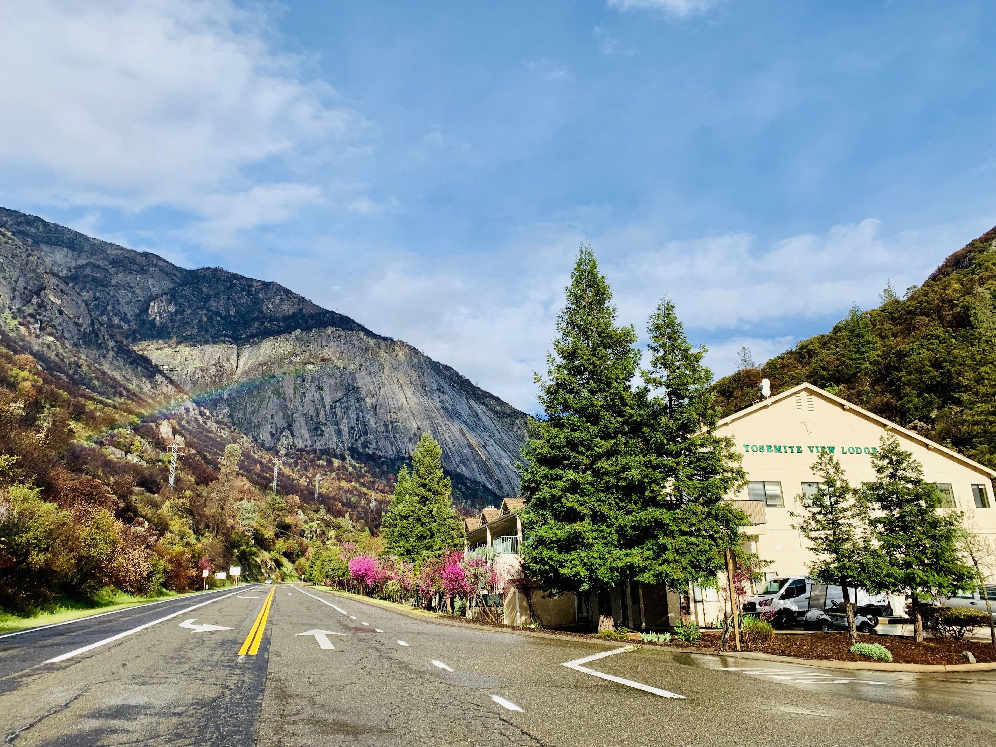 Yosemite View Lodge