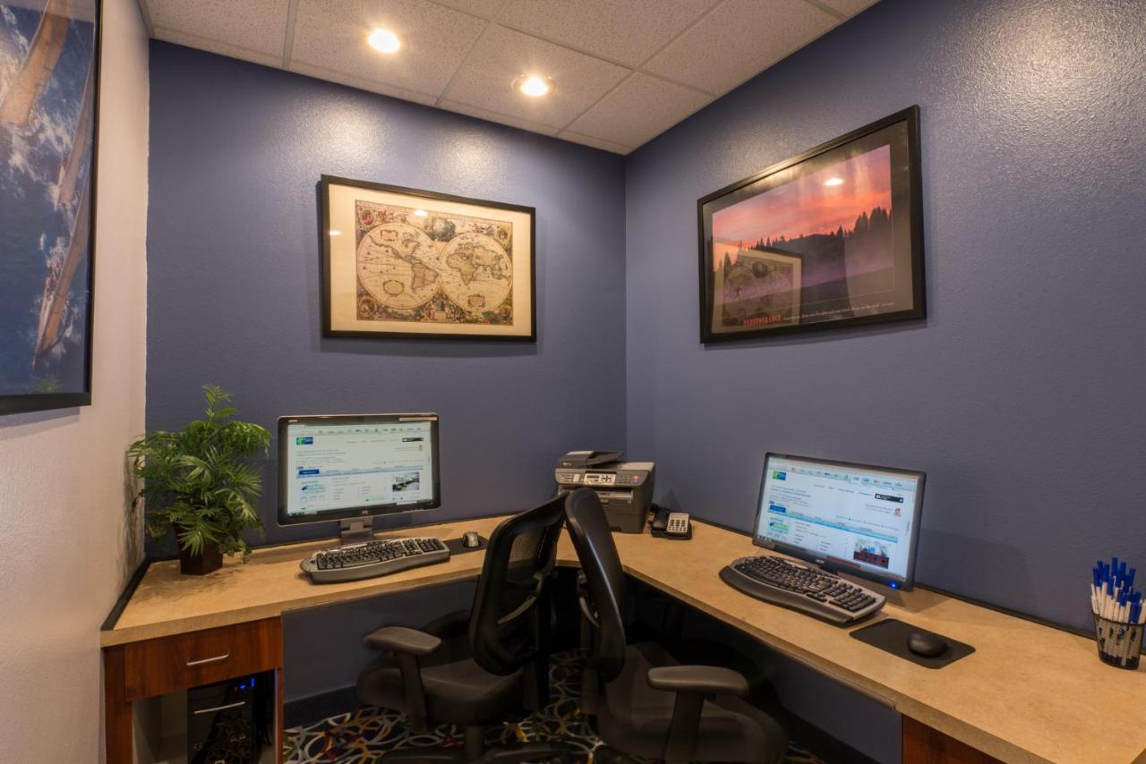 Holiday Inn Express & Suites Alamosa