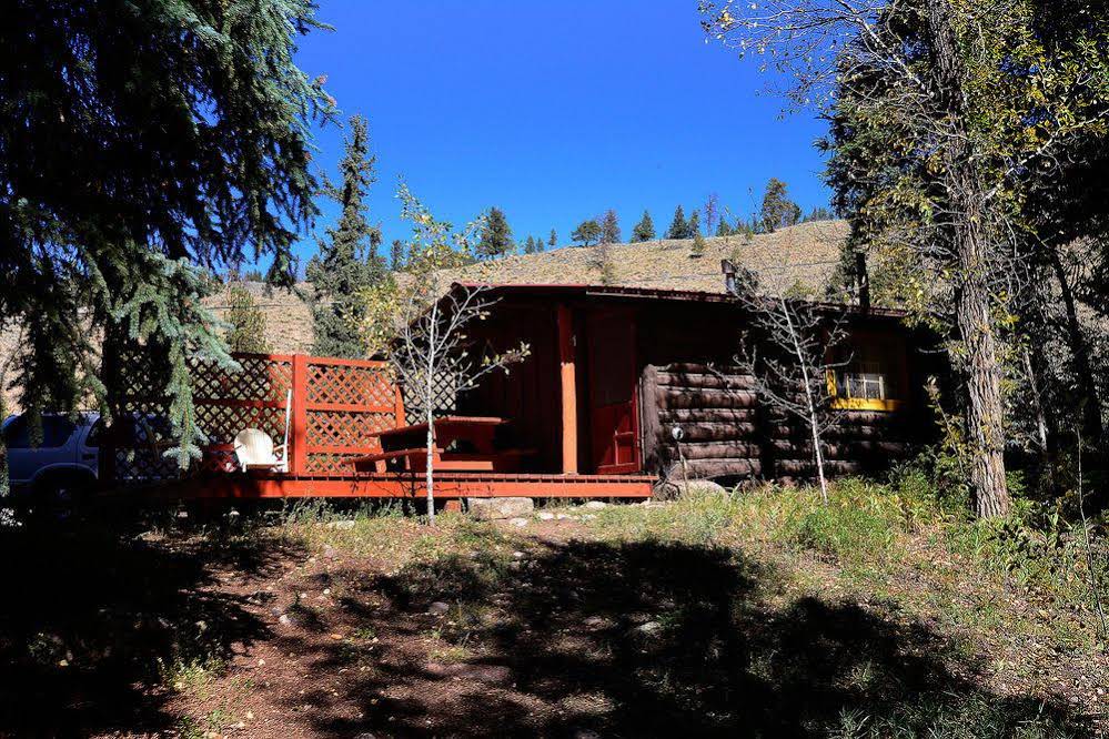 Harmel's Ranch Resort