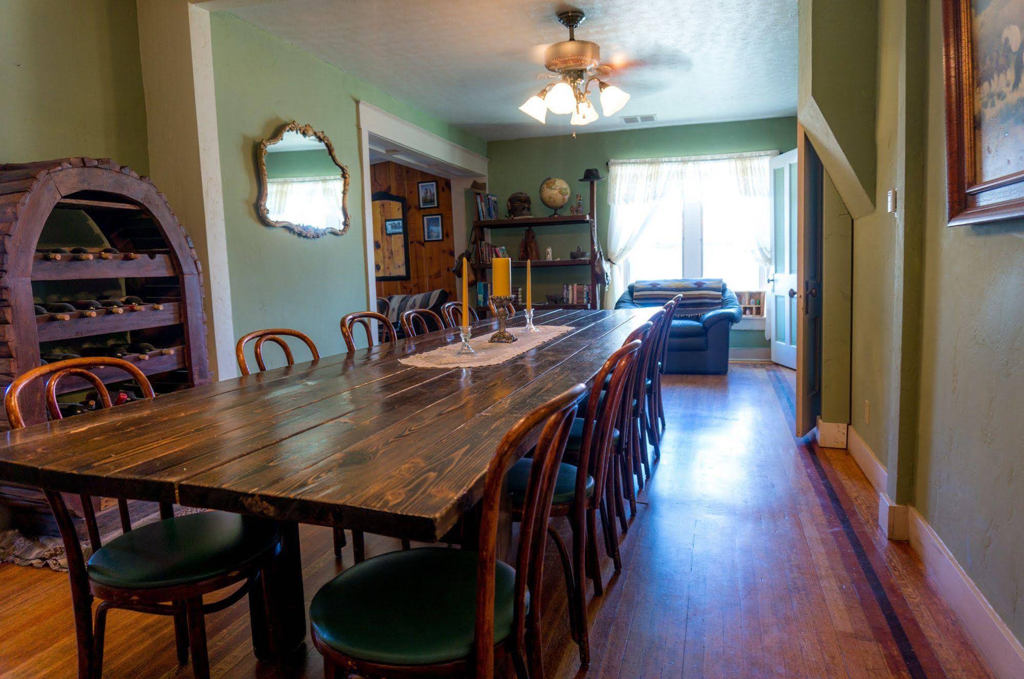 Indiana Jones Bed And Breakfast