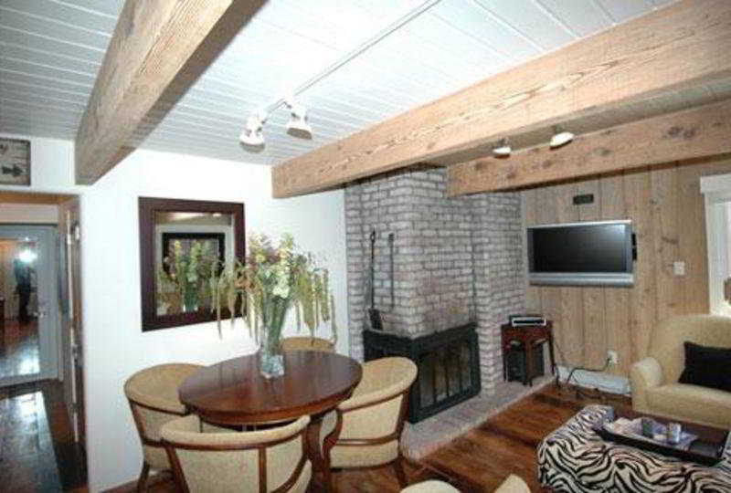 Chateau Aspen Condominiums