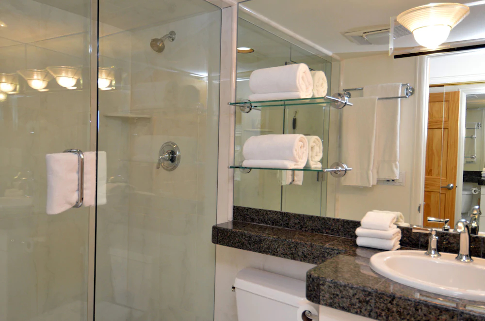 Chateau Chaumont & Chateau Dumont by Frias Properties