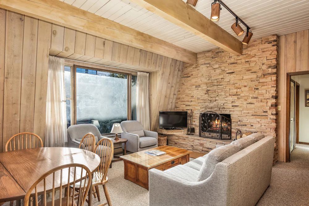 Chateau Chaumont & Chateau Dumont by Frias Properties