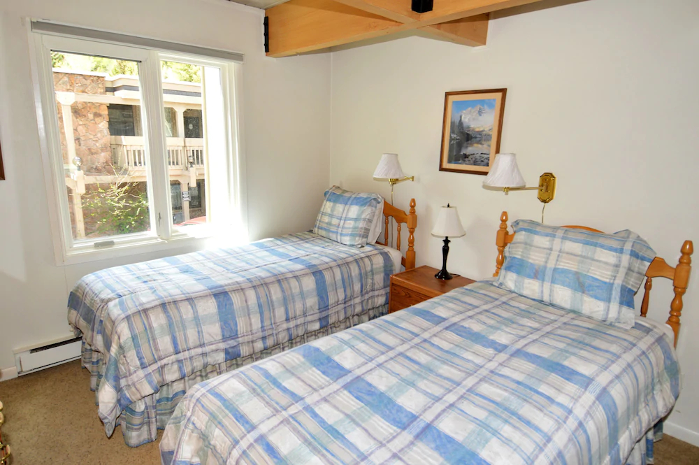 Chateau Chaumont & Chateau Dumont by Frias Properties