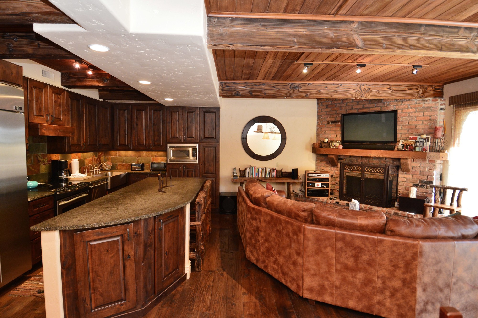 Chateau Roaring Fork