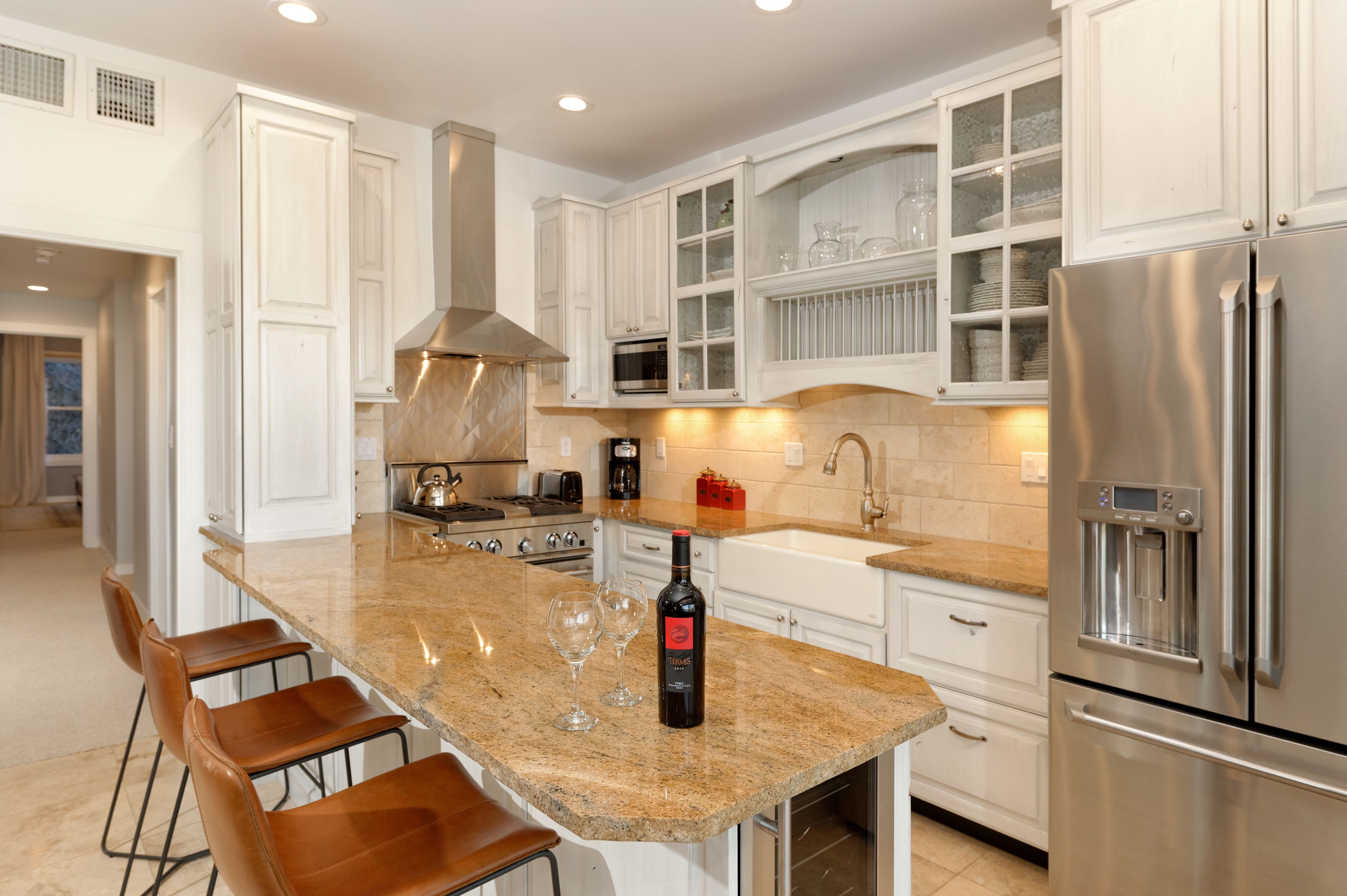 Durant by Frias Properties Hotel