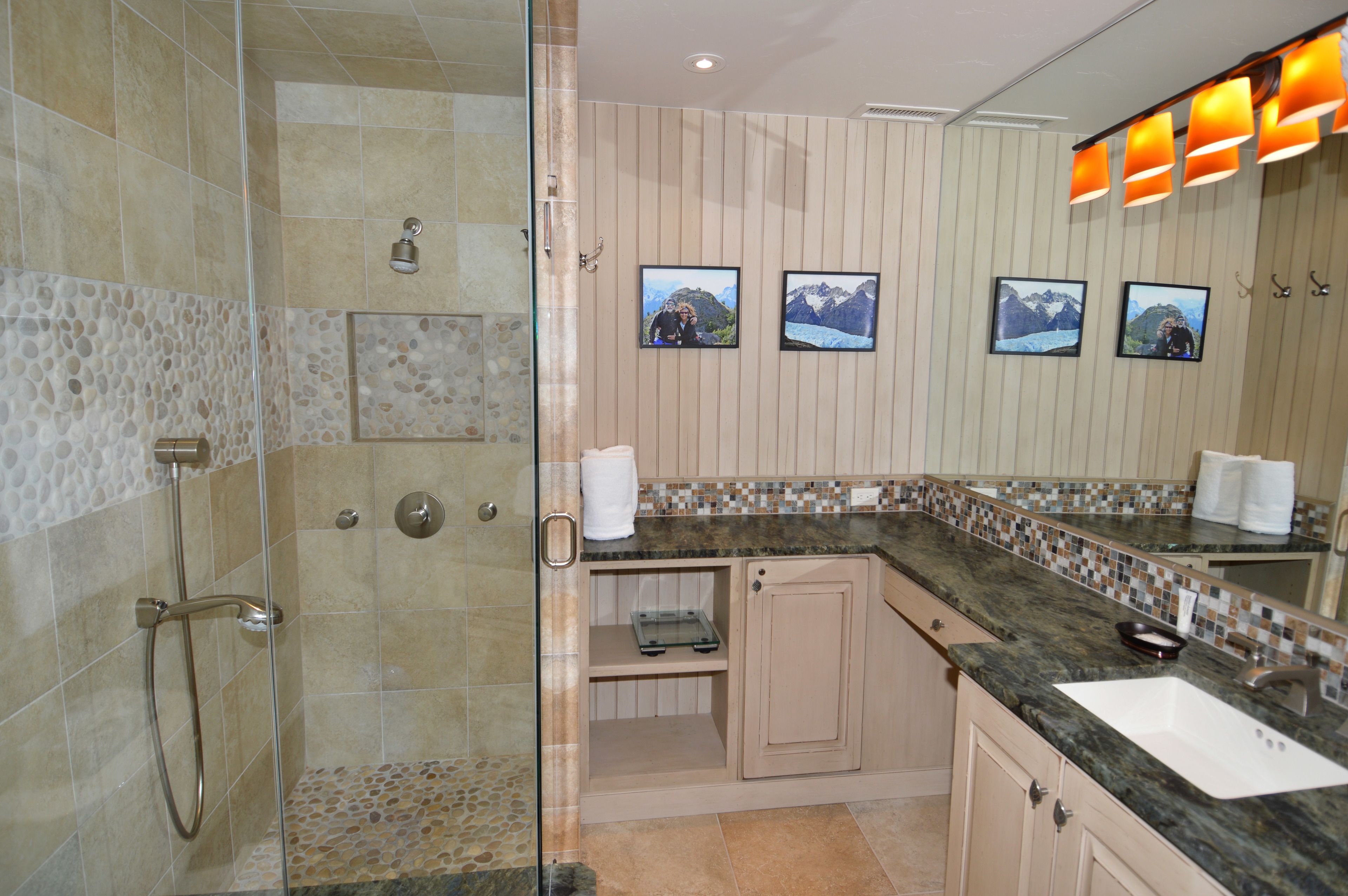 Durant by Frias Properties Hotel