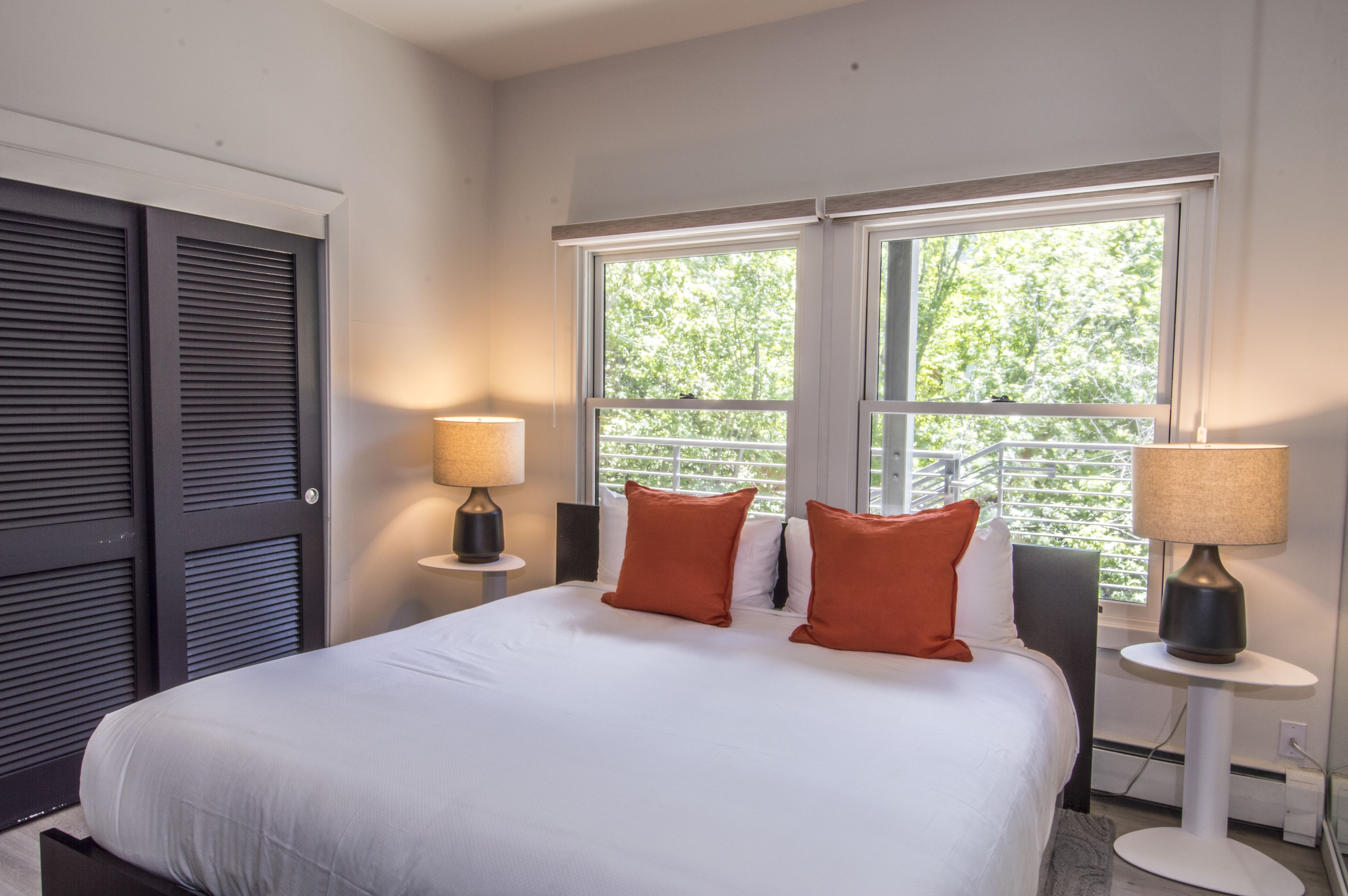 Durant by Frias Properties Hotel
