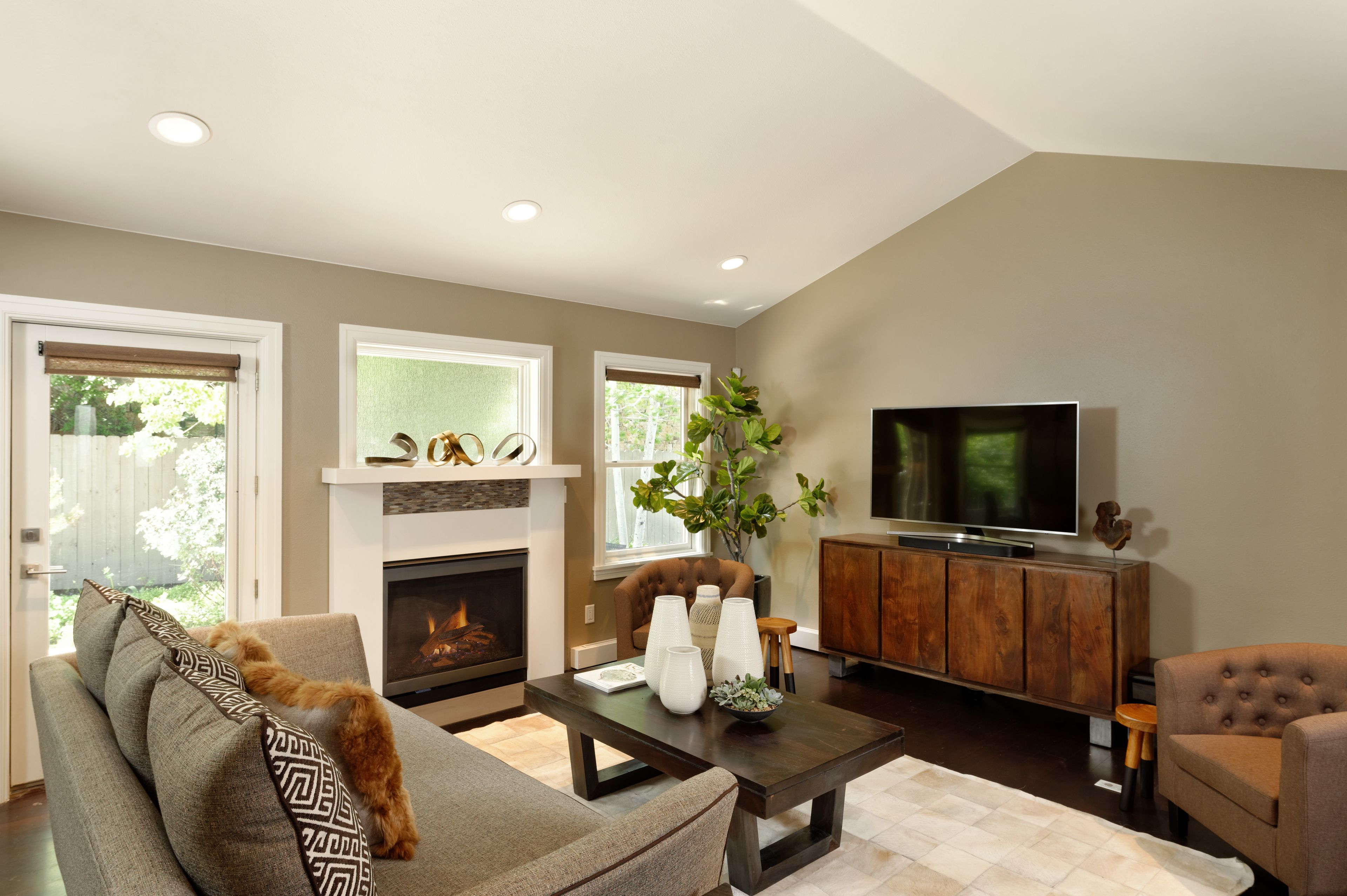 Frias Properties of Aspen