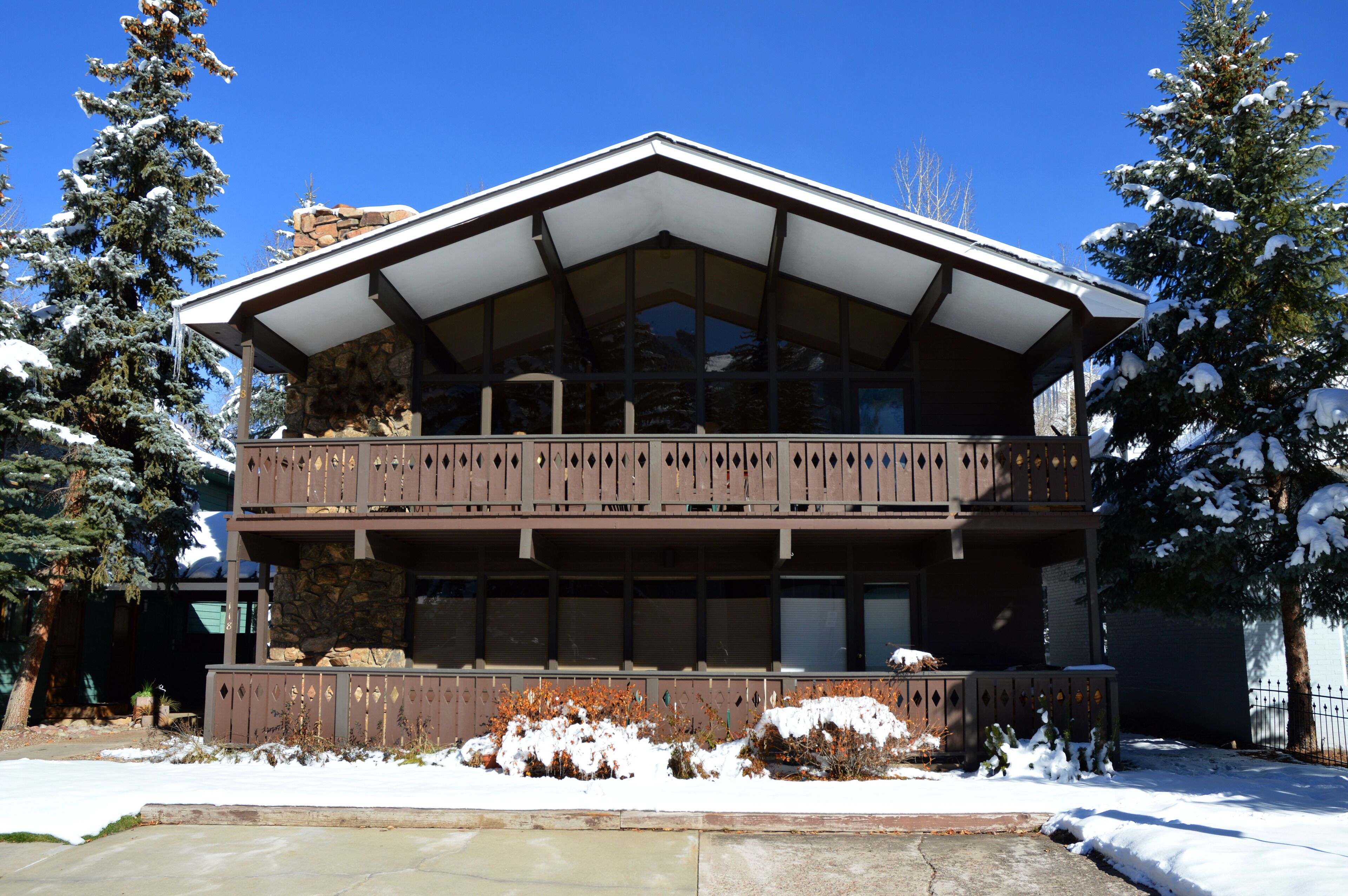 Frias Properties of Aspen