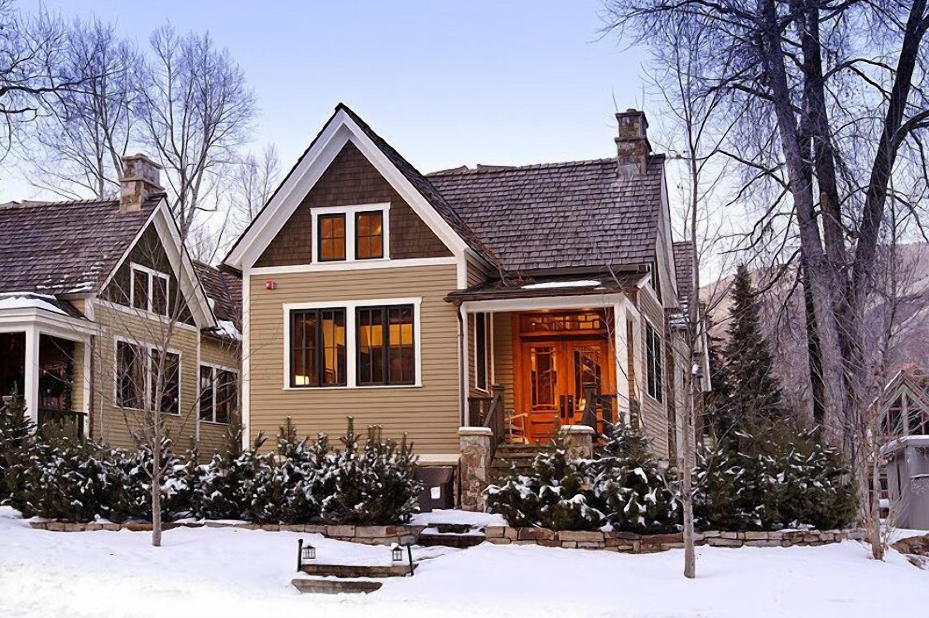 Frias Properties of Aspen