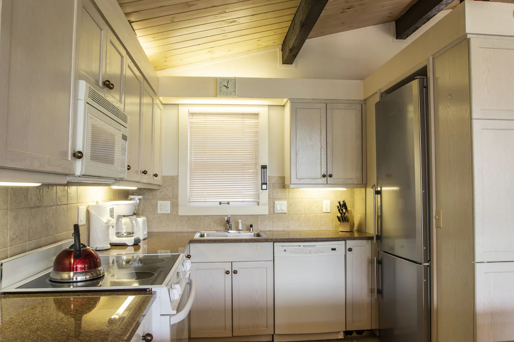 Shadow Mountain by Frias Properties