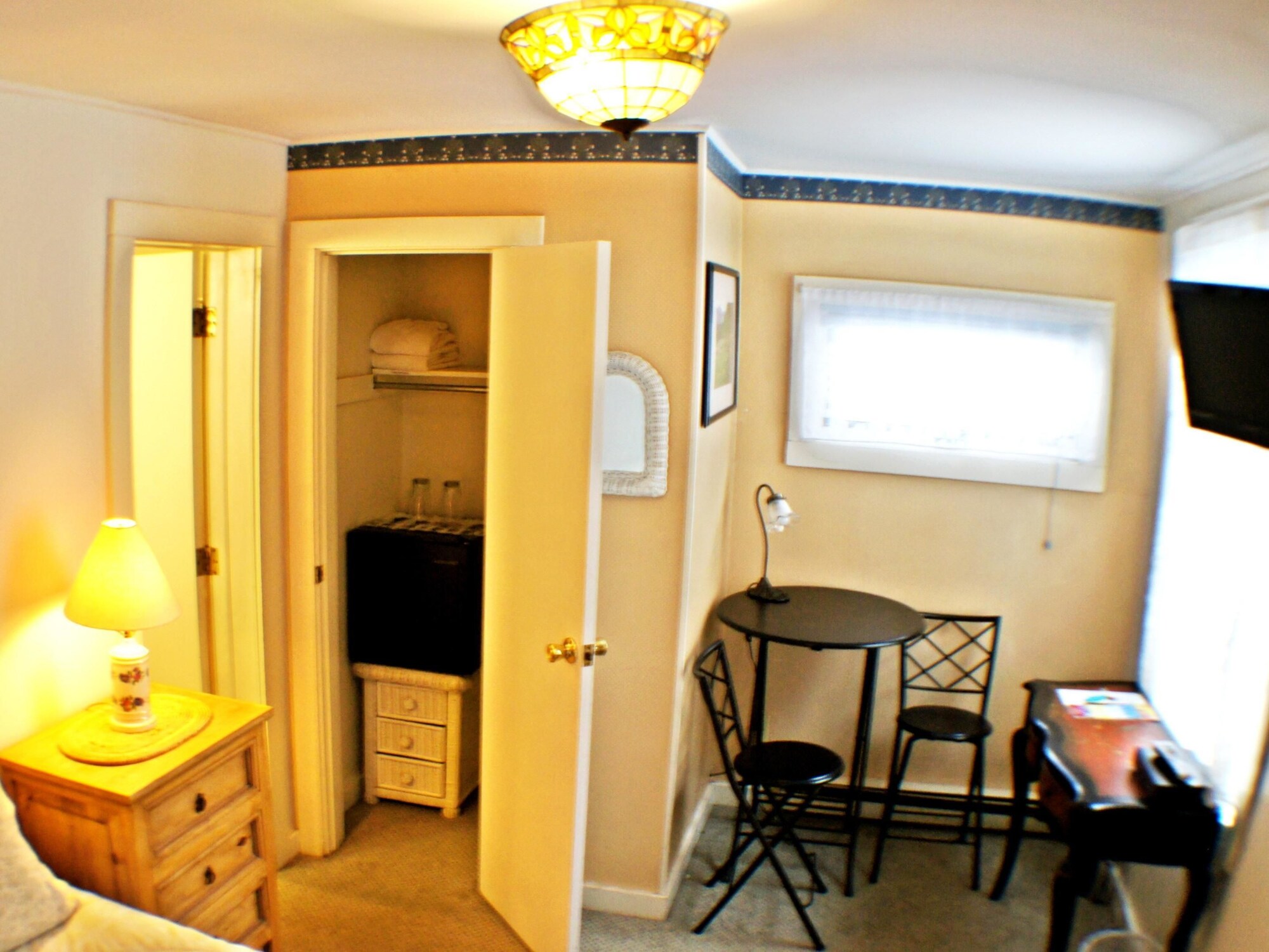 The Snow Queen Lodge and Cooper Street Lofts
