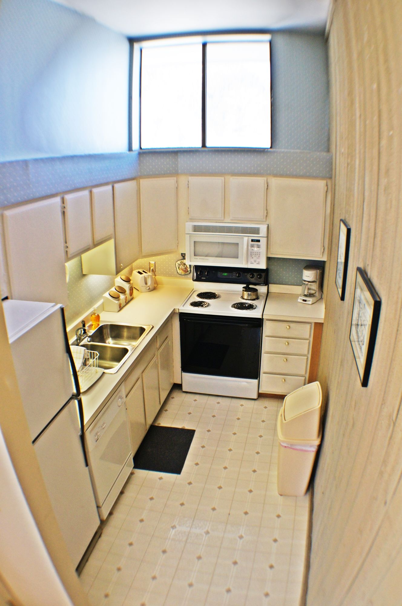 The Snow Queen Lodge and Cooper Street Lofts