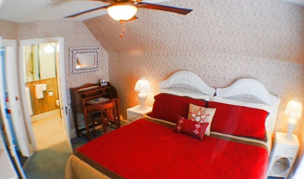 The Snow Queen Lodge and Cooper Street Lofts