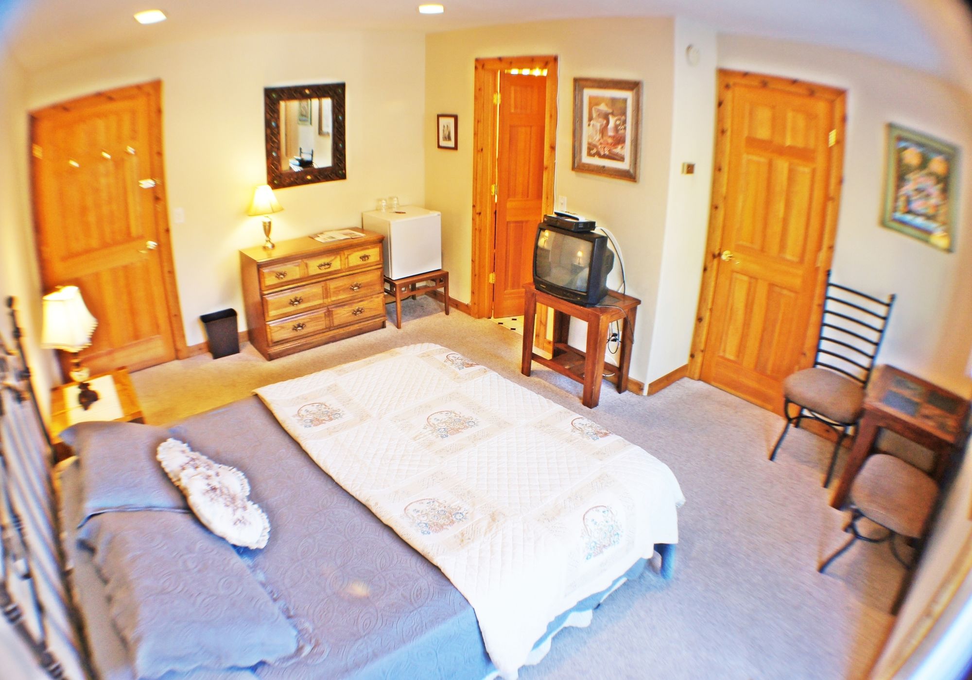 The Snow Queen Lodge and Cooper Street Lofts