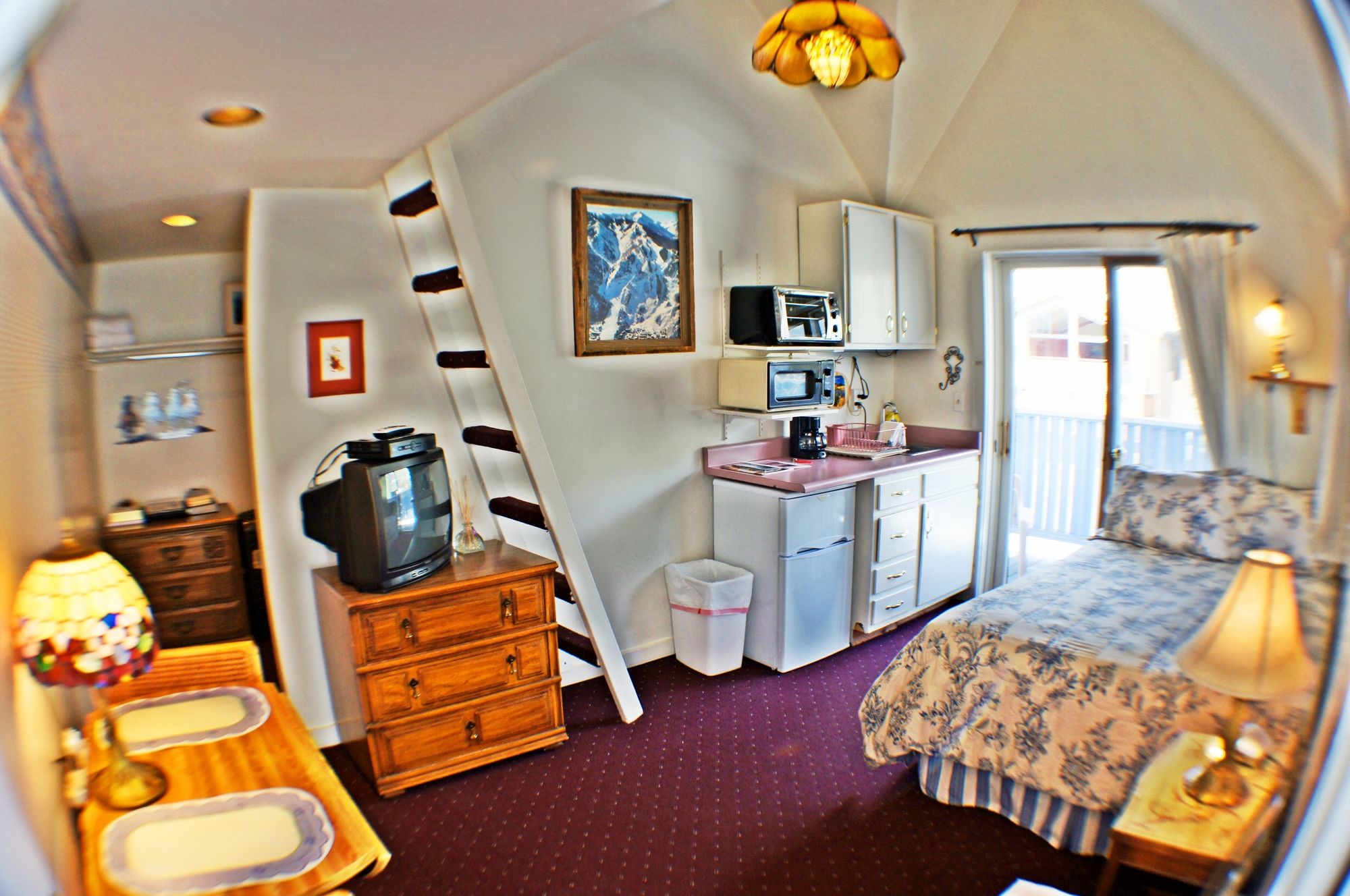 The Snow Queen Lodge and Cooper Street Lofts