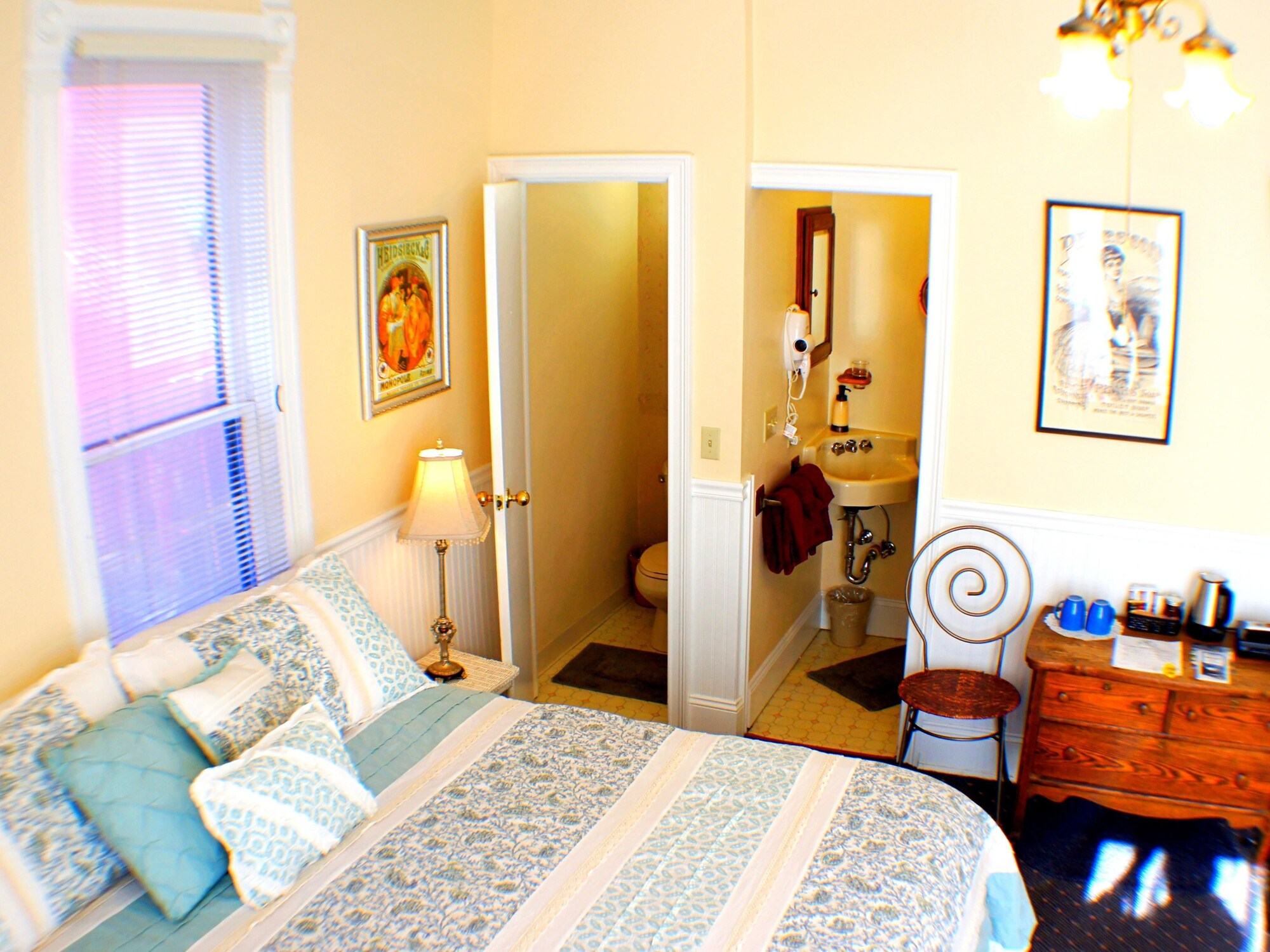 The Snow Queen Lodge and Cooper Street Lofts