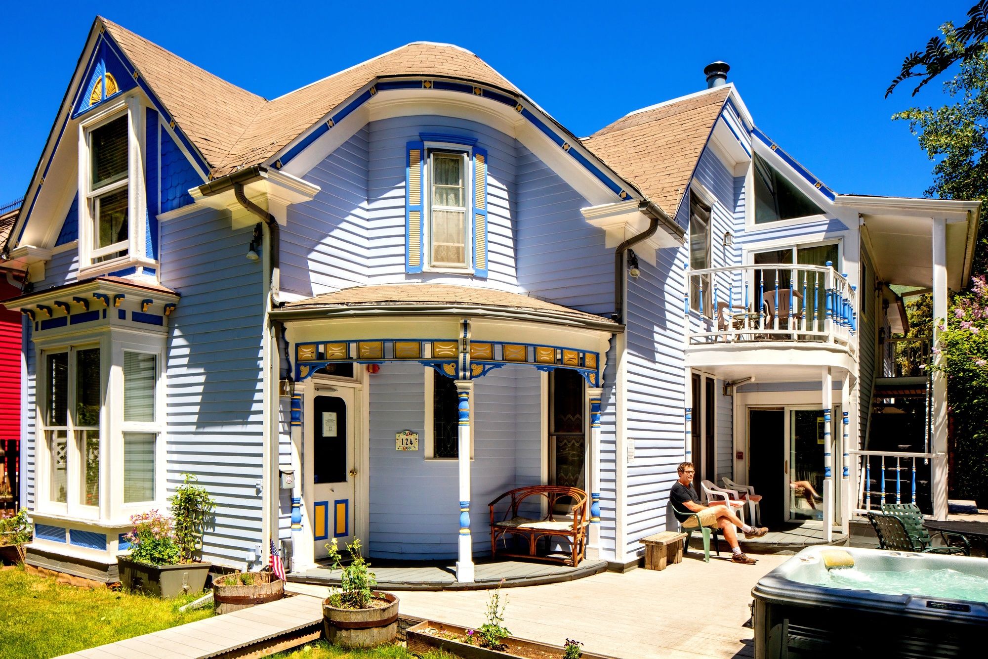 The Snow Queen Lodge and Cooper Street Lofts