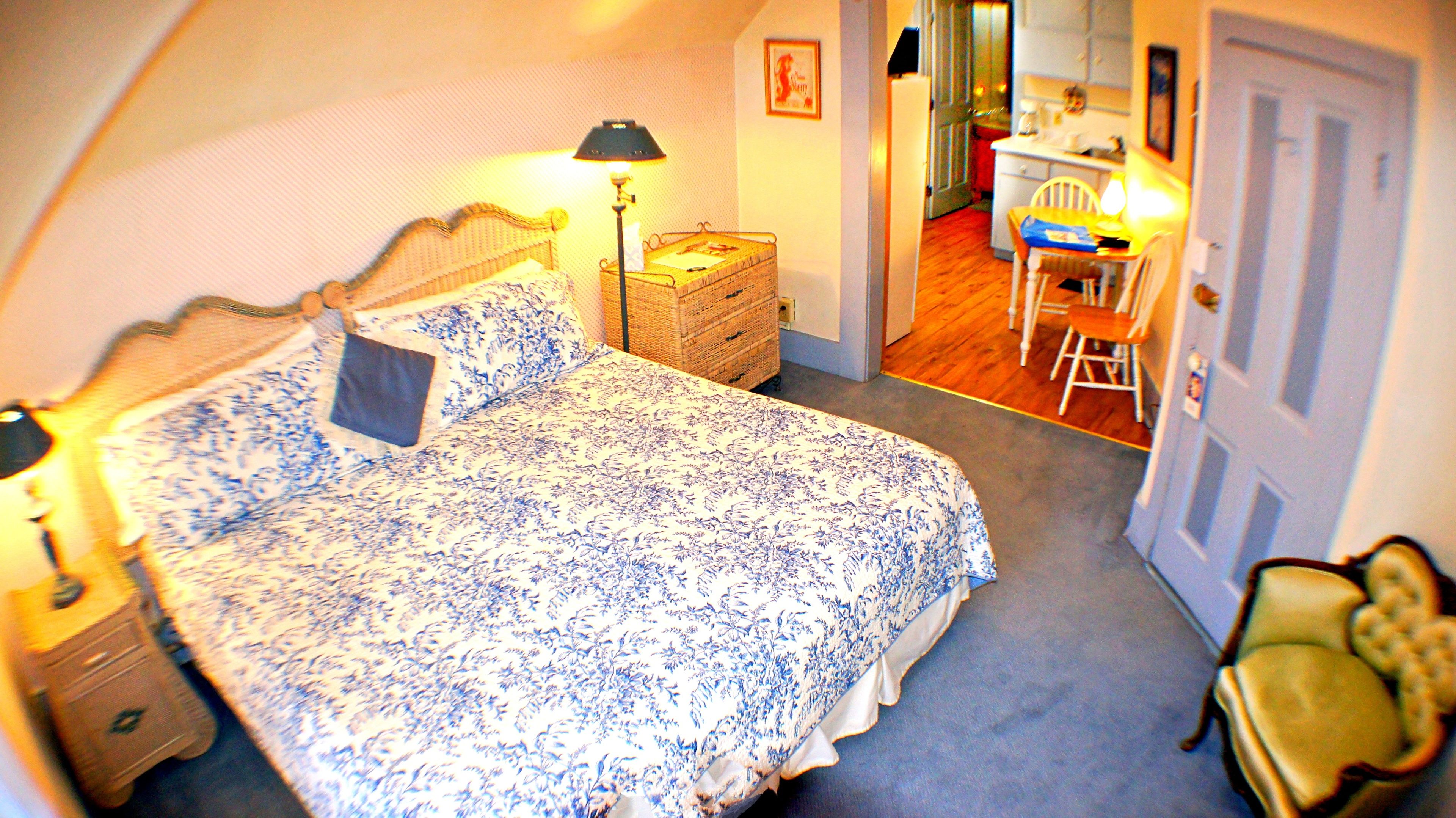 The Snow Queen Lodge and Cooper Street Lofts
