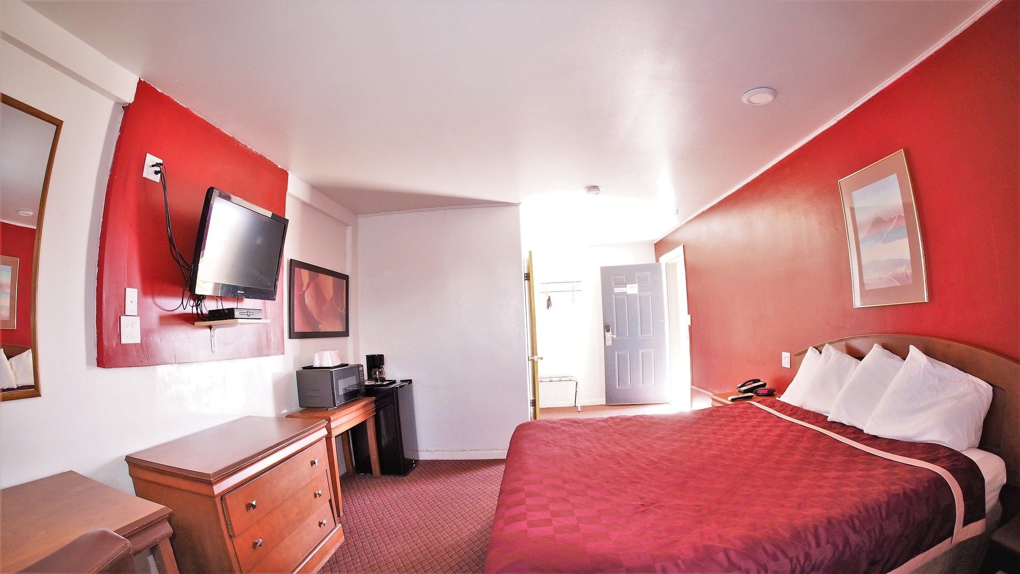 Country Manor Motel Watkins