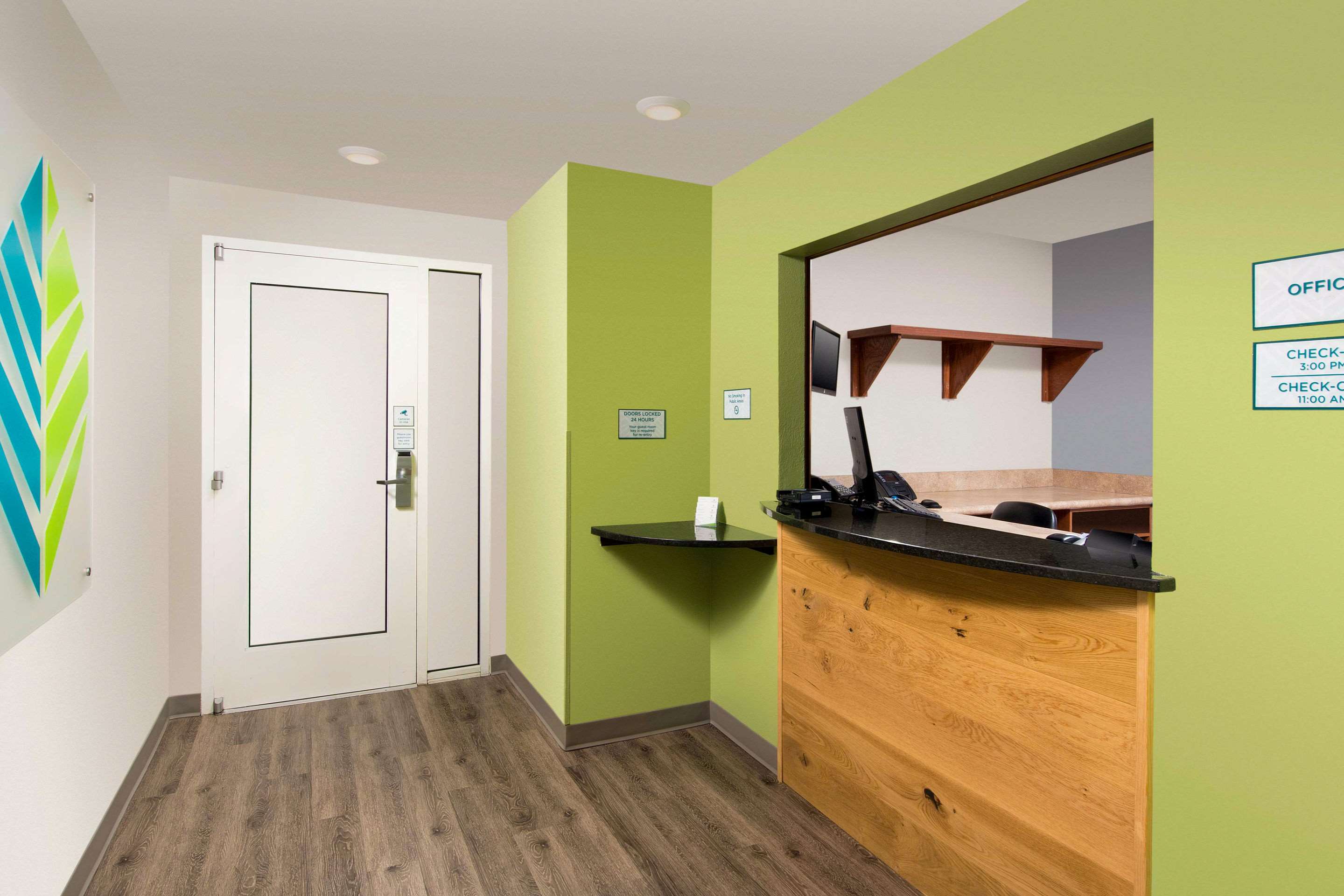 Extended Stay America Select Suites Denver Aurora